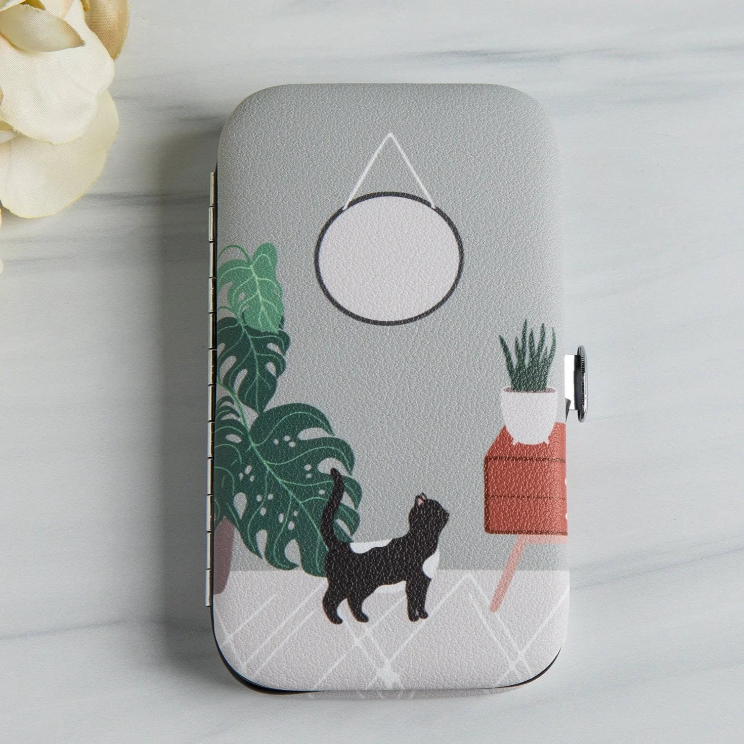 Posh Patterns Manicure Set - Image 10