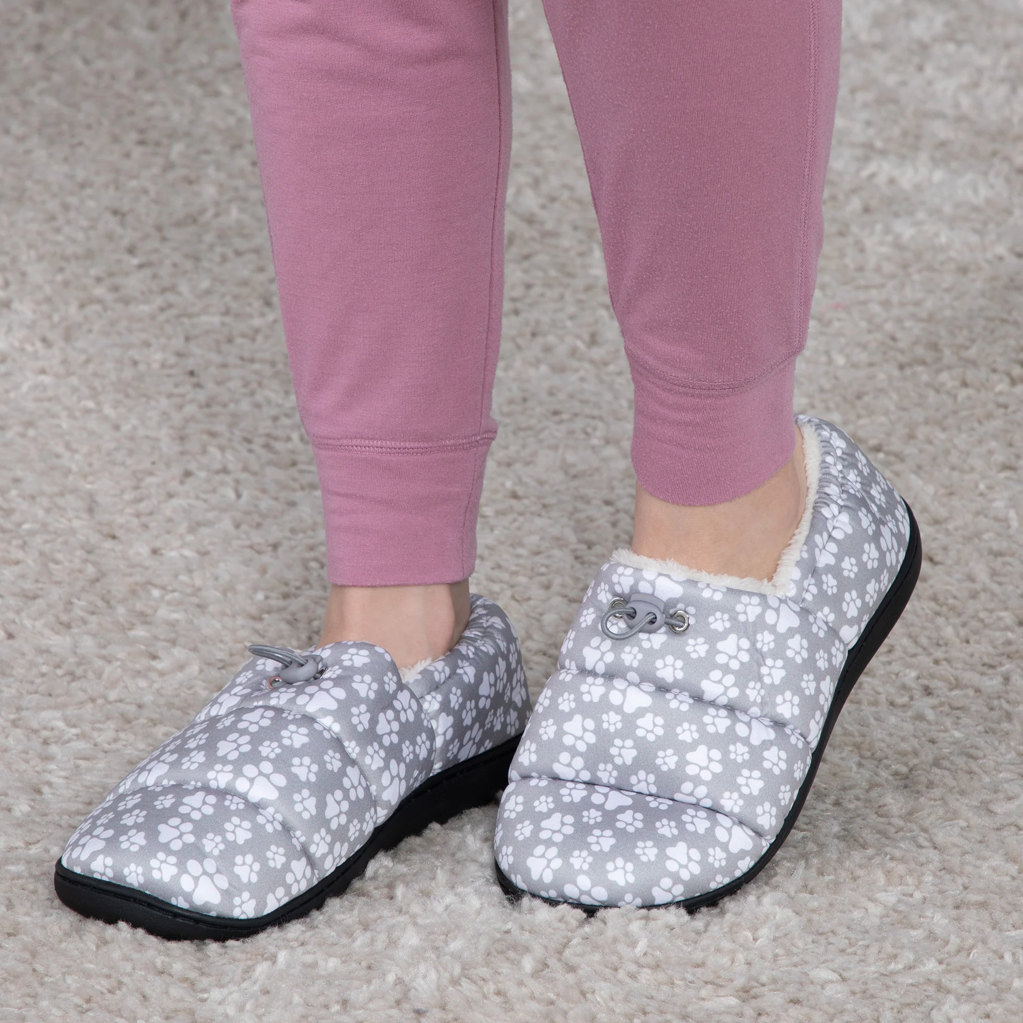 Paw Print Puffy Fleece-Lined Slippers with Toggle - Image 20