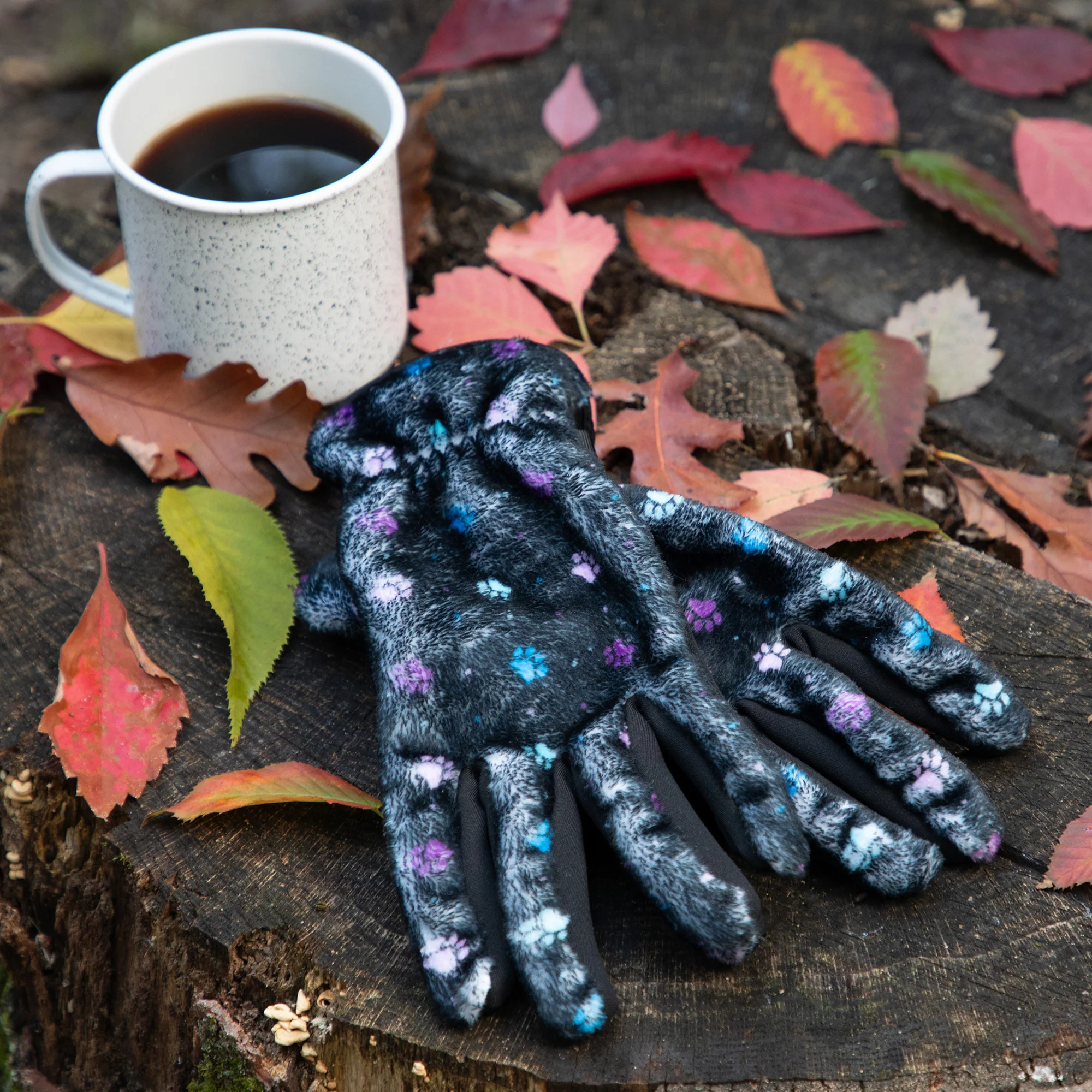 Super Cozy&trade; Paw Print Touch Screen Gloves - Image 11