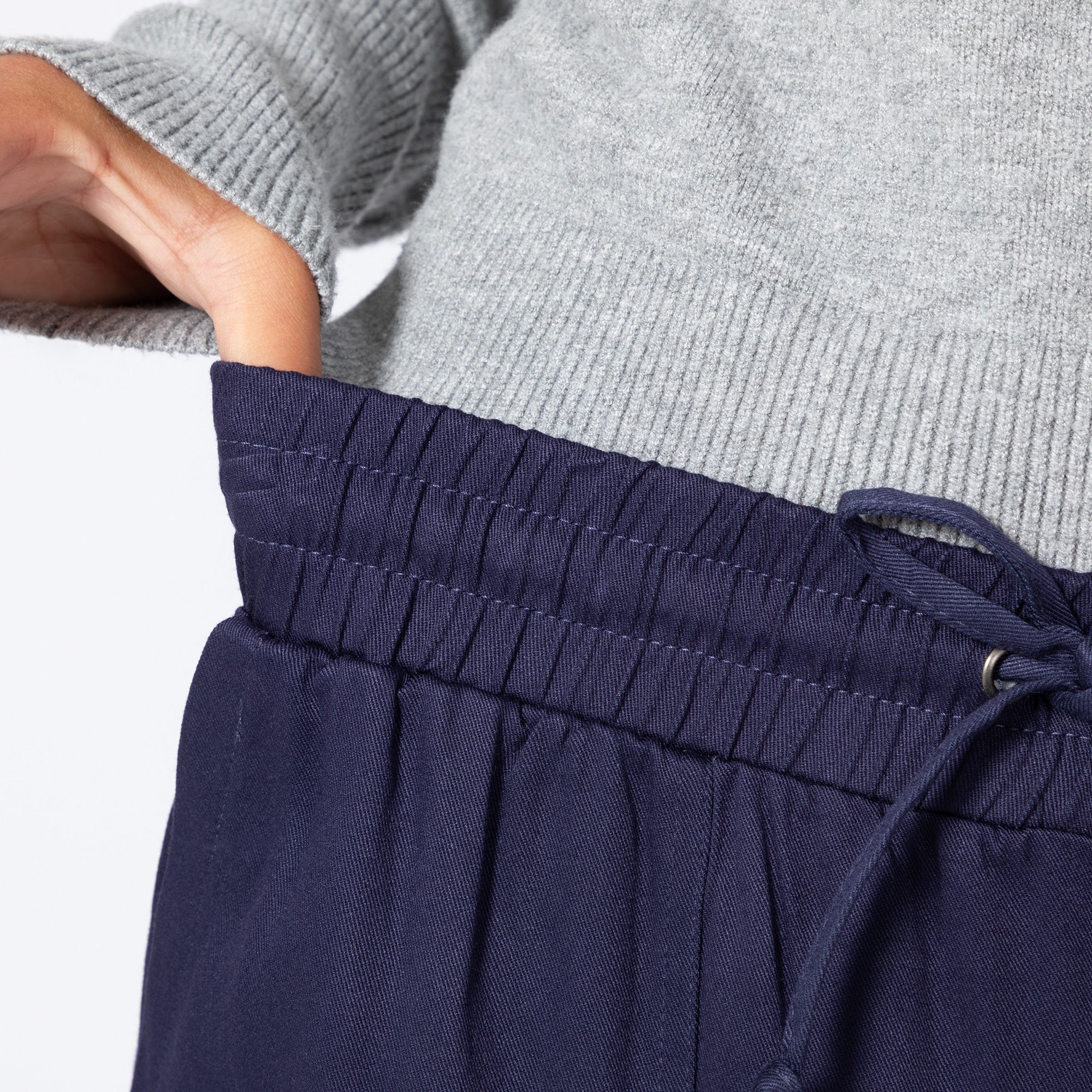 Paw Print Lightweight Ankle Pants - Image 5