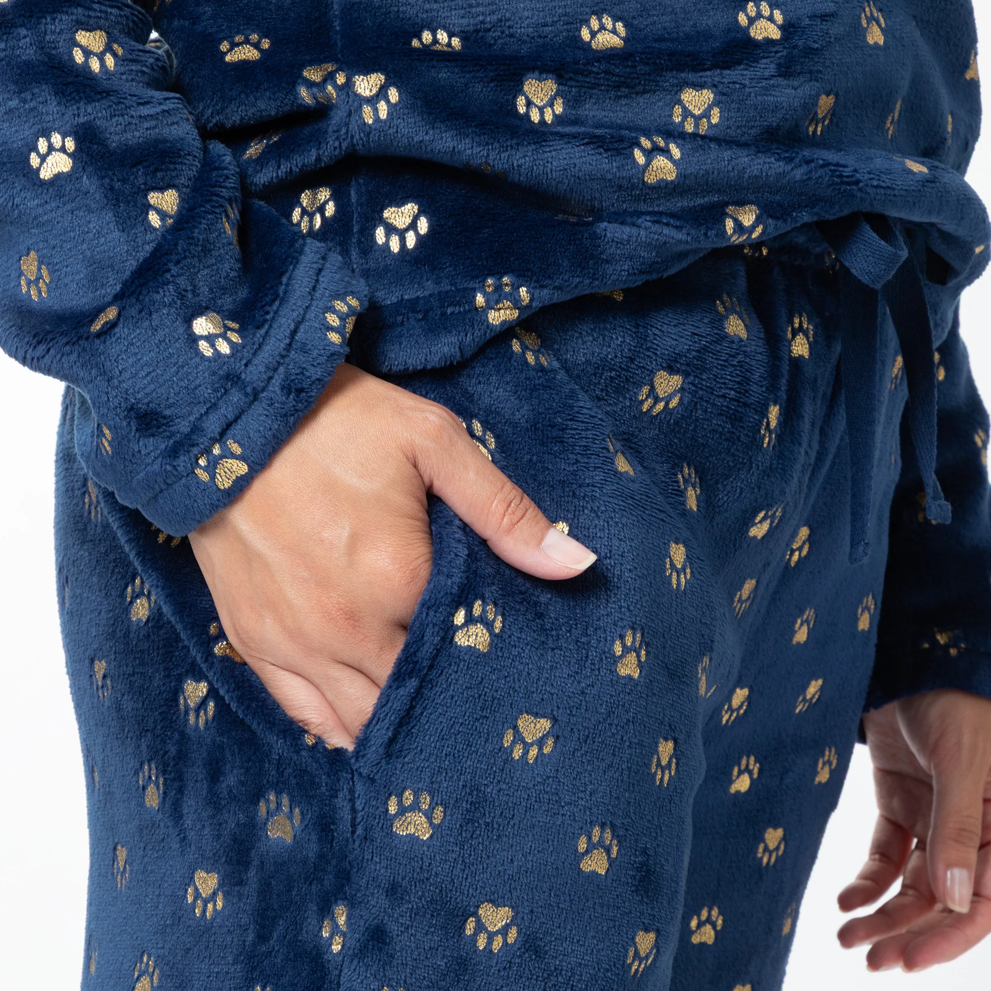 Regal Paws Soft Pajama Set - Image 14