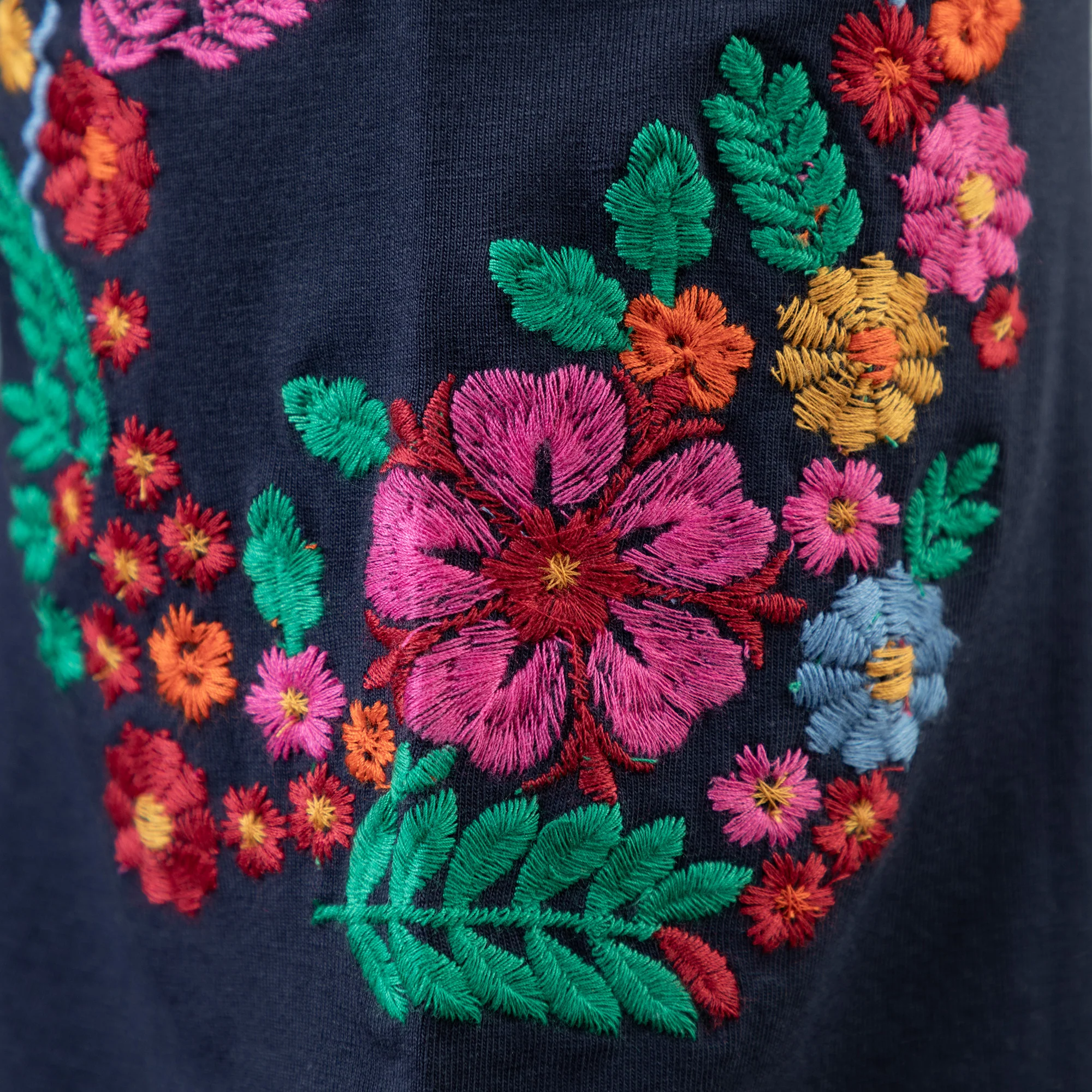 Embroidered Soft Stretch Pants - Image 3