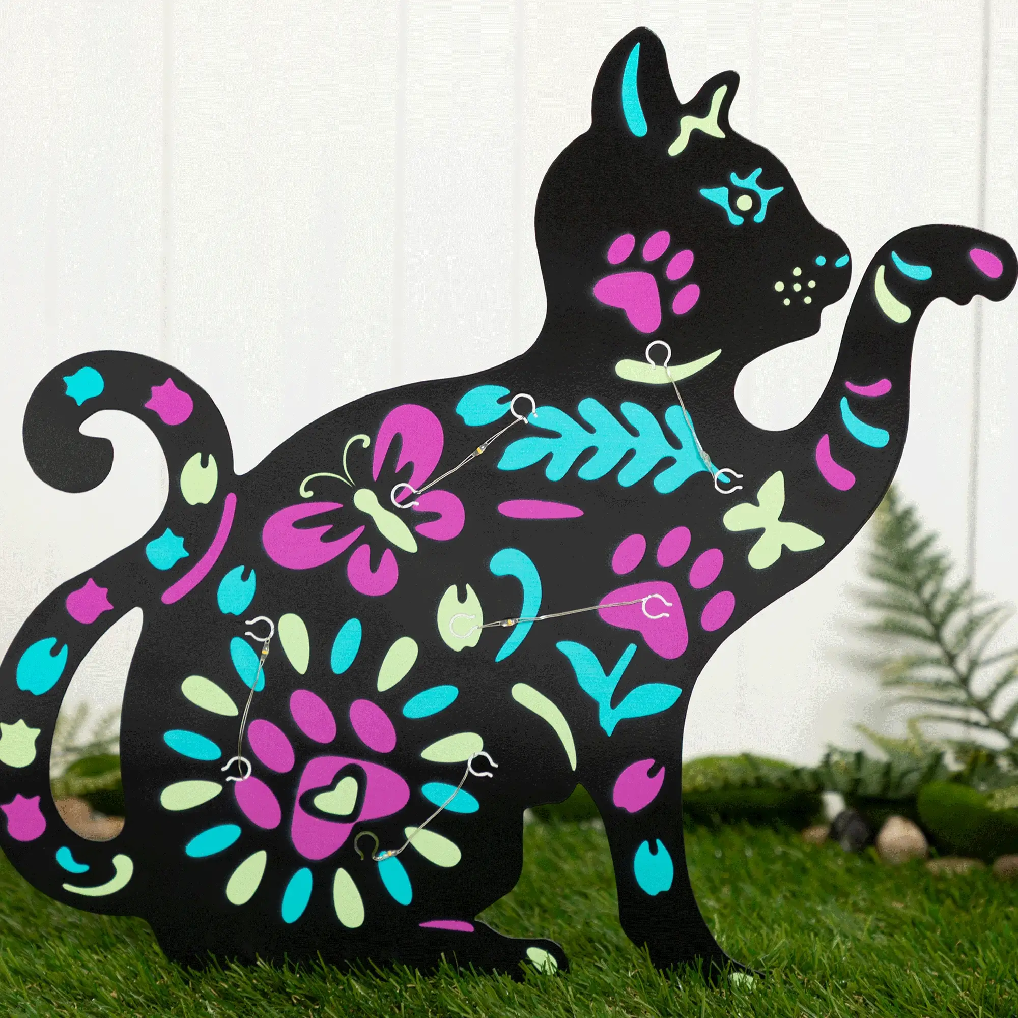 Garden Paws Solar Garden Stake - Image 8