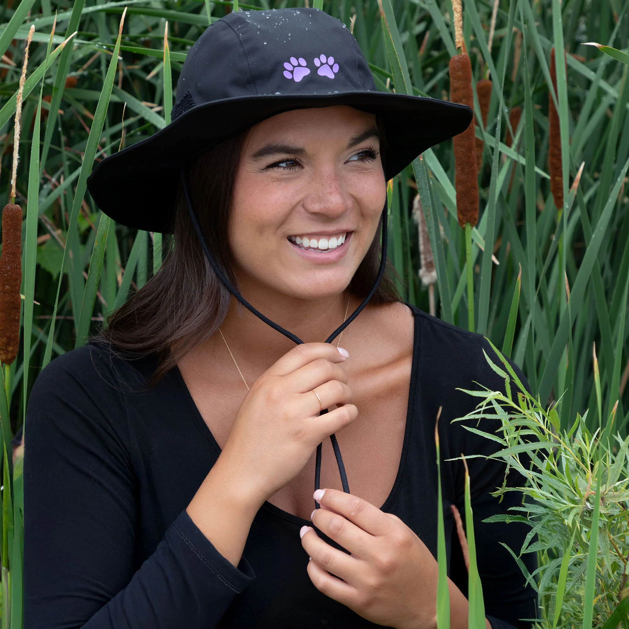 Paw Print UPF 50+ Wide Brim Rain Hat with Adjustable Sides - Image 5