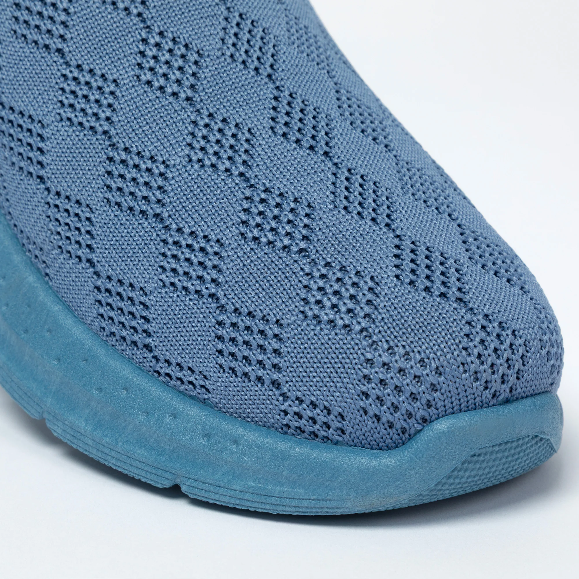 Paw Flexible Knitted Slip-On Clogs with Convertible Strap - Image 14
