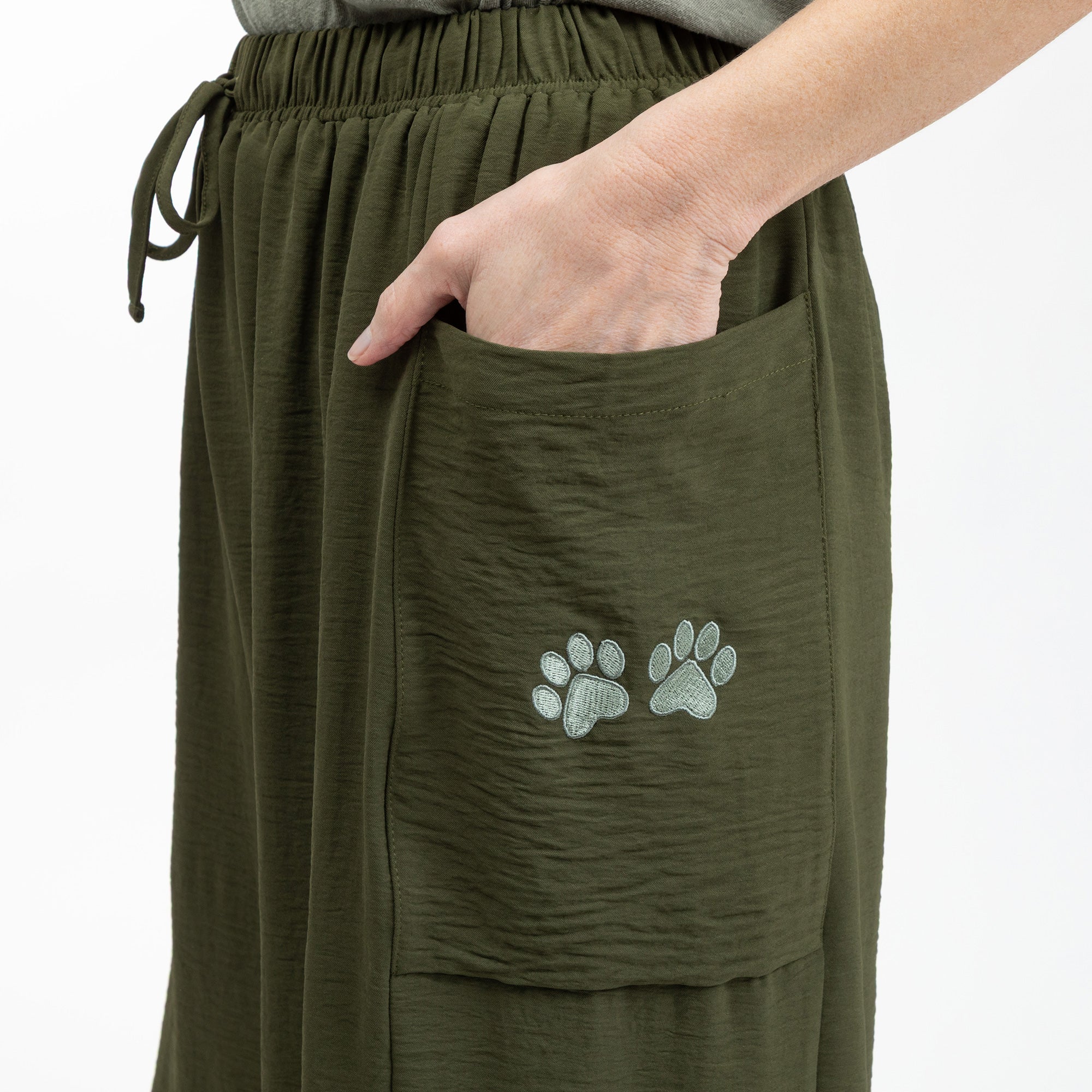 Paw Print Relaxed Lightweight Wide Leg Pants with Pockets - Image 5