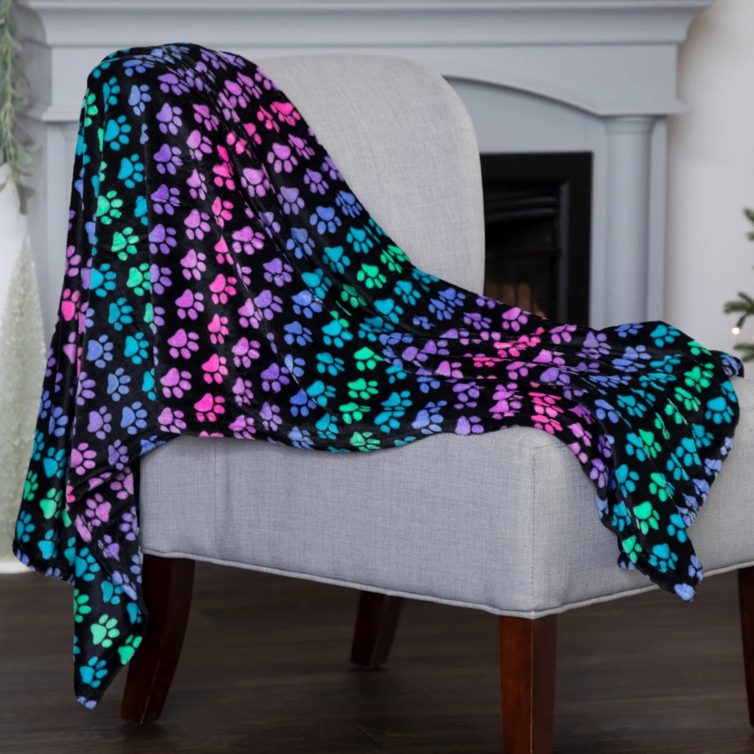 Super Cozy™ Fleece Paw Print Throw Blanket - Image 21