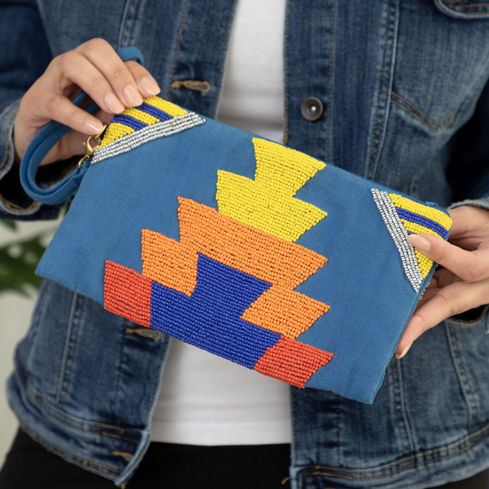 Harmonious Colors Clutch - Image 5