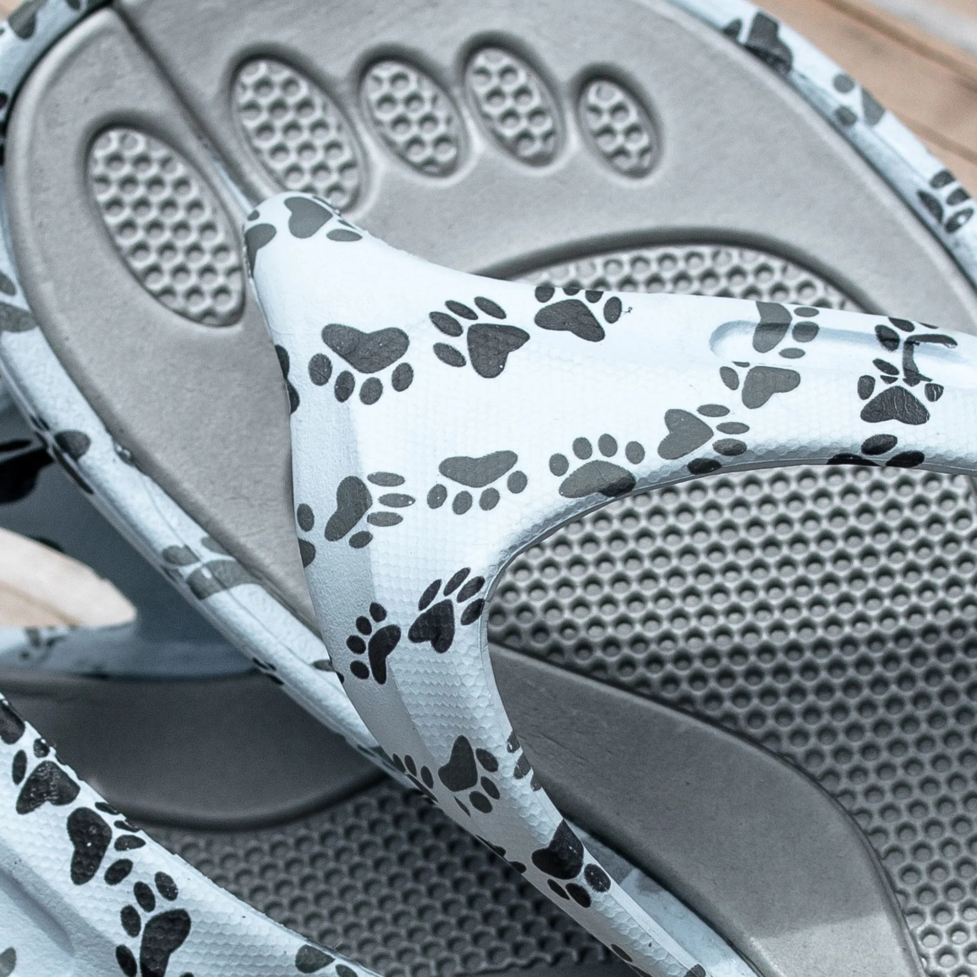 Walking Paws Flip Flops - Image 4
