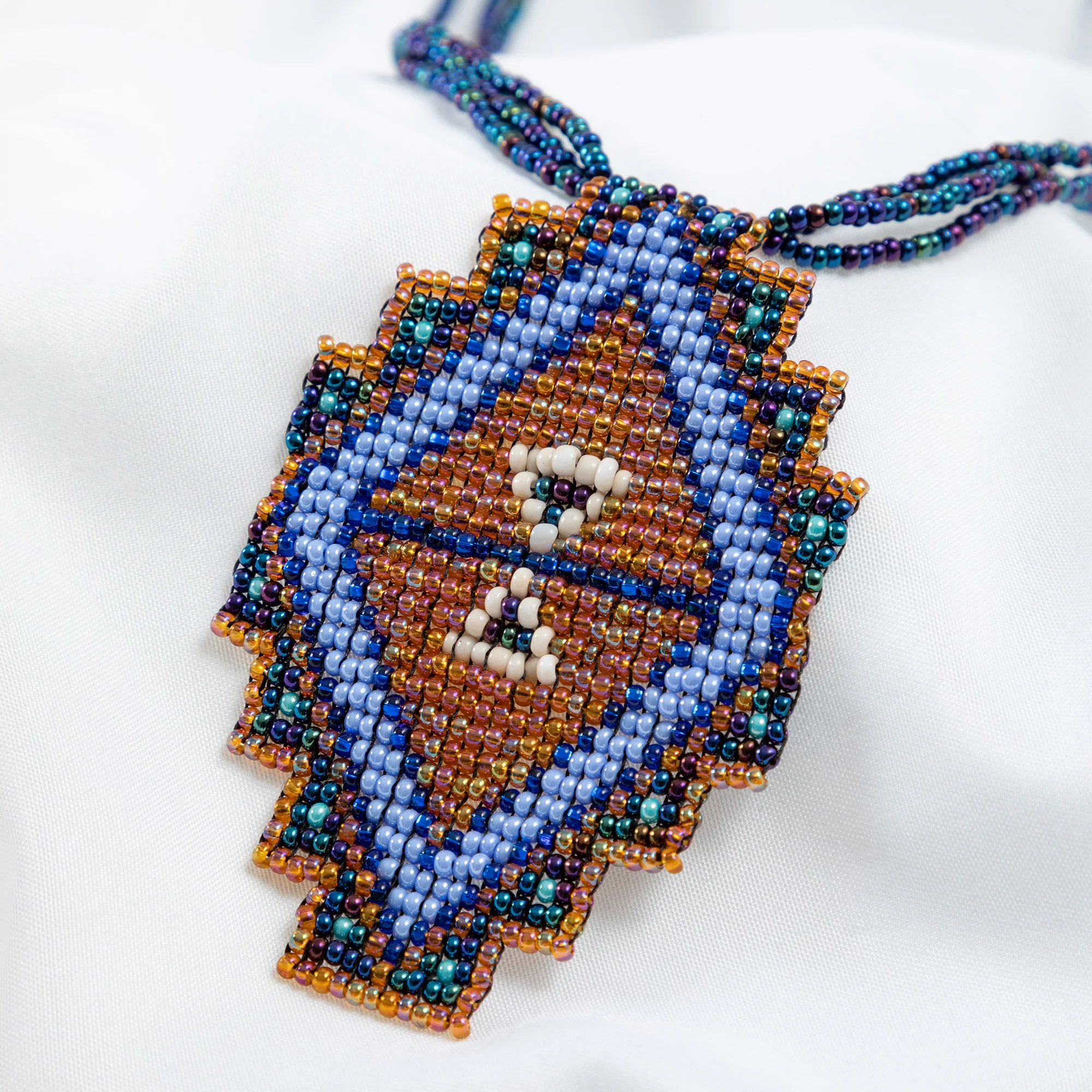 Mayan Pyramid Beaded Pendant Necklace - Image 6