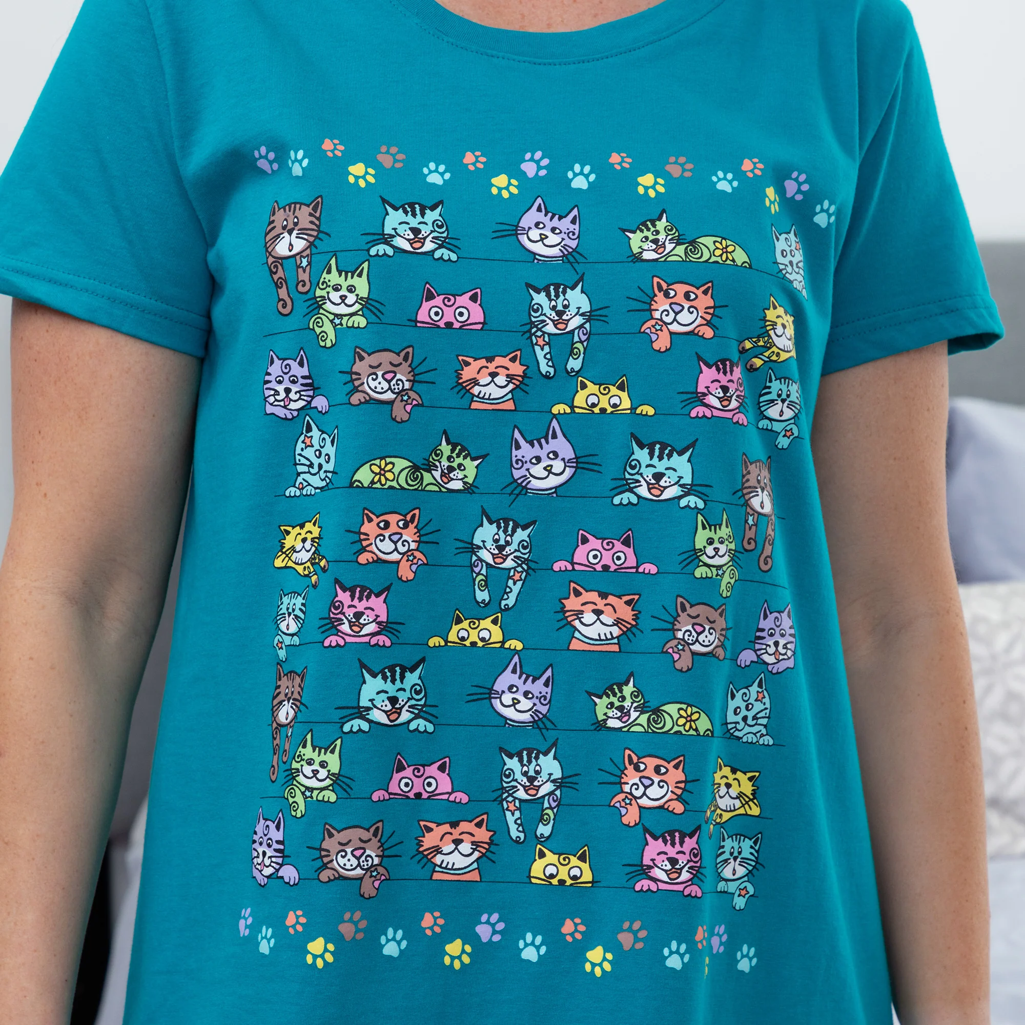 Peeping Pets Nightgown - Image 14