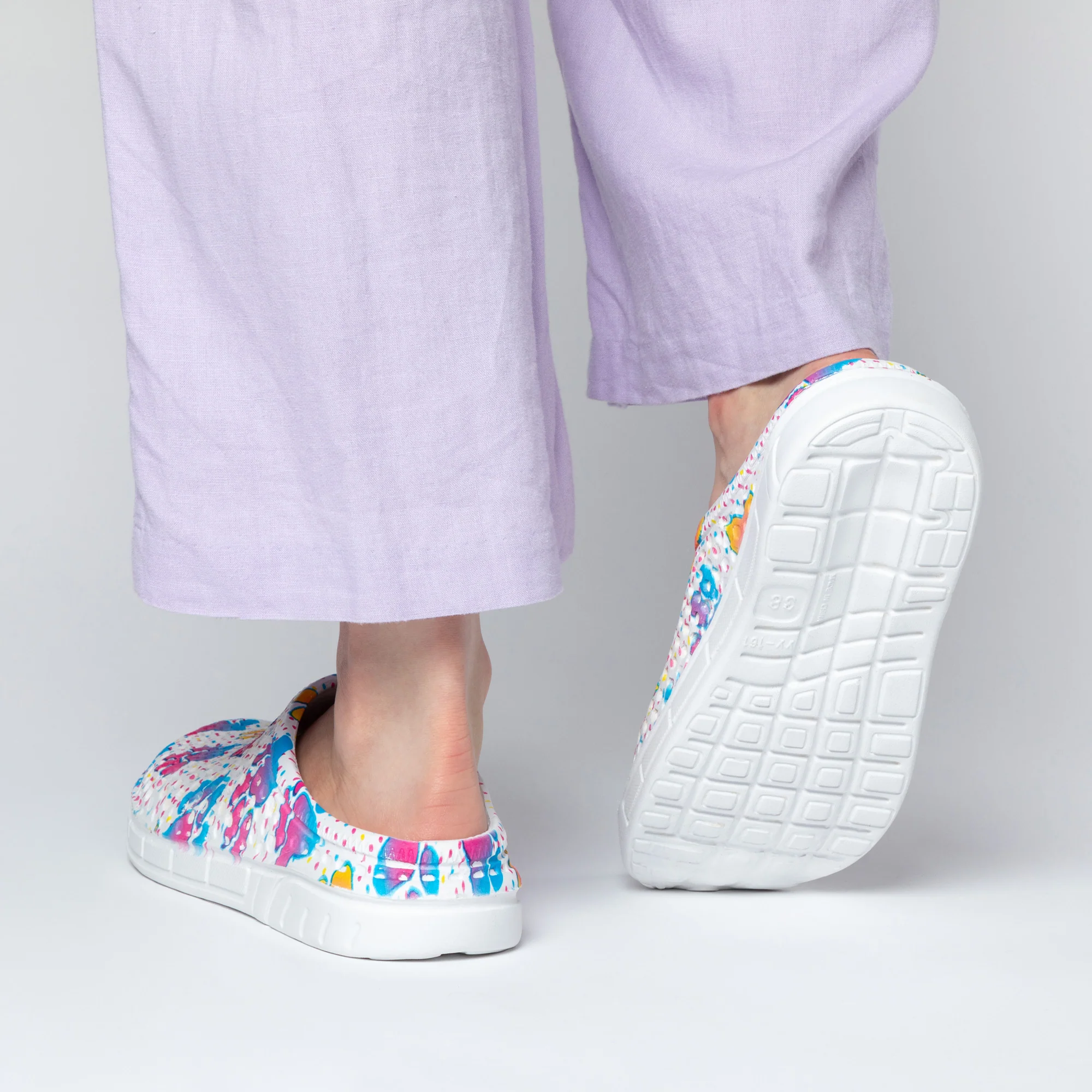 Colorful Paw Print Lightweight Slip-On Clogs - Image 17