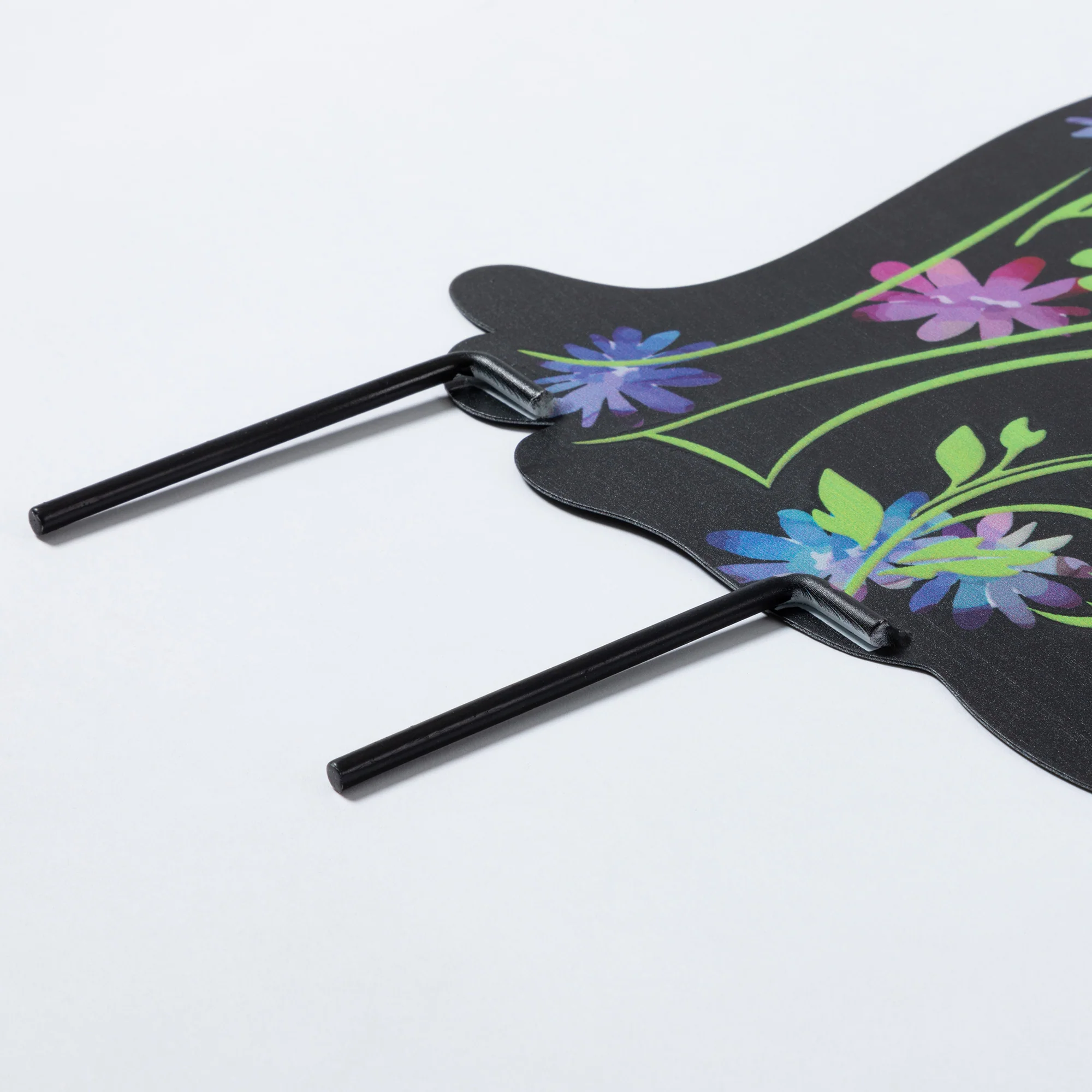 Forever Love Silhouette Garden Stake - Image 9