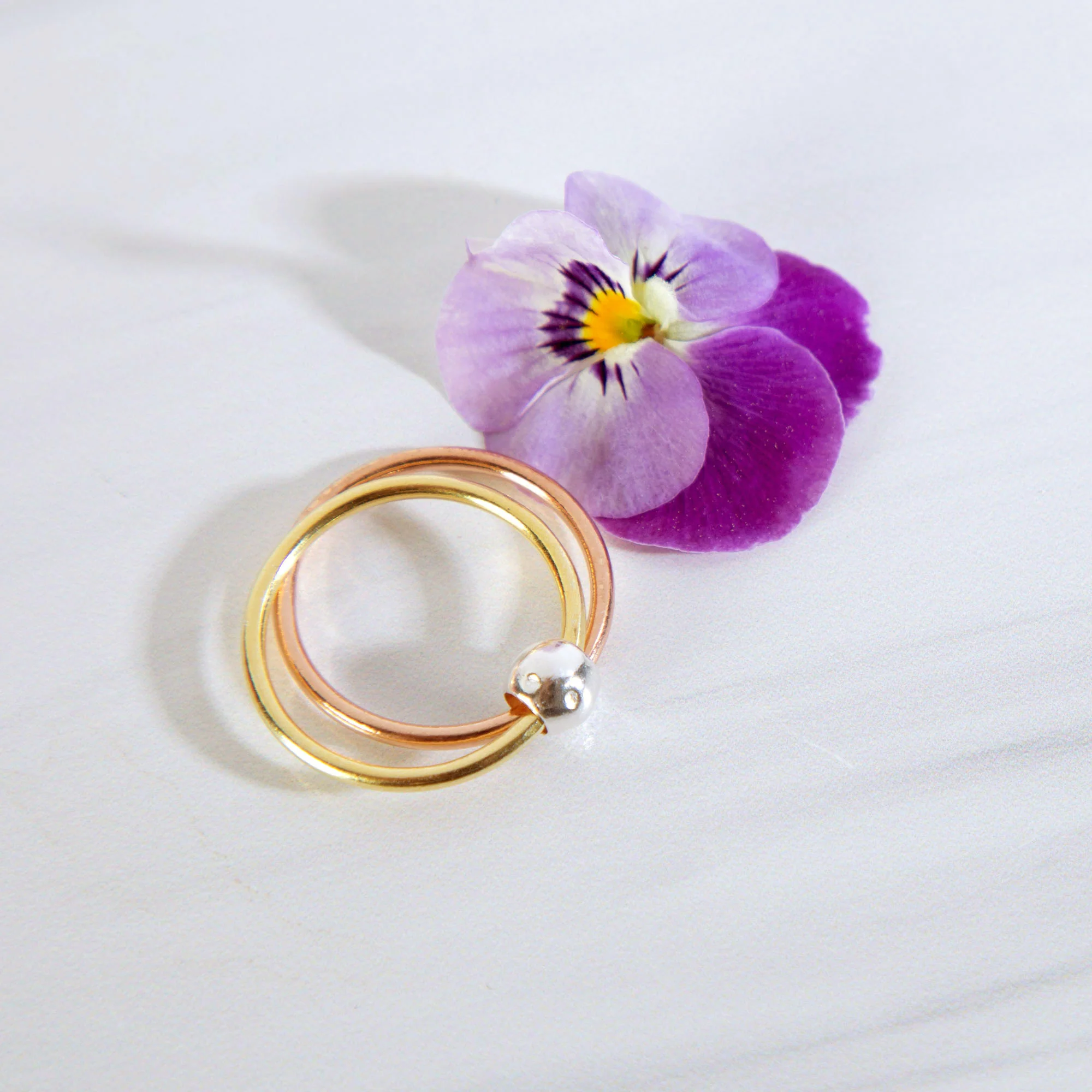 Spin Me Round Sterling Silver Bead Fidget Ring - Image 4