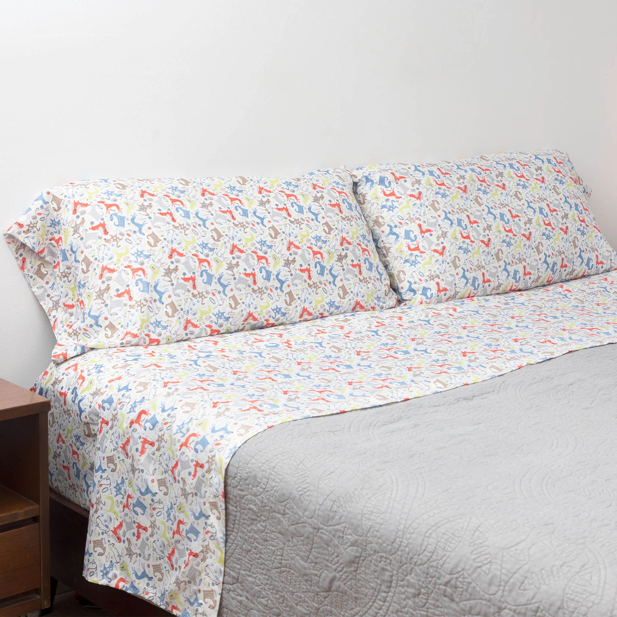 Fun & Fantastic Microfiber Sheet Set - Image 15