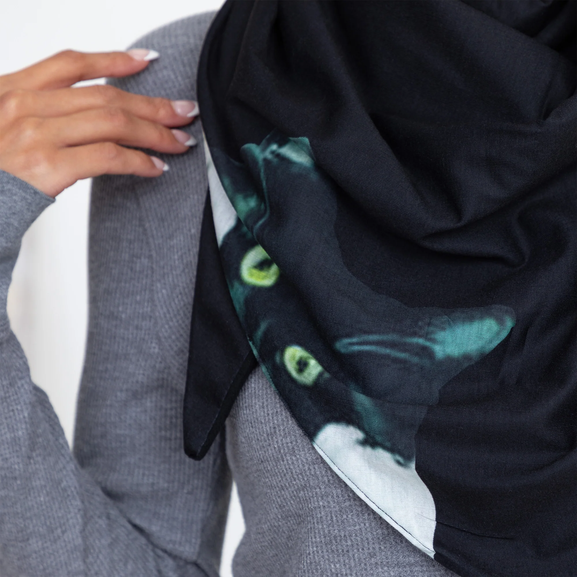 Fleece Lined Oversized Bandana Scarf - Image 17