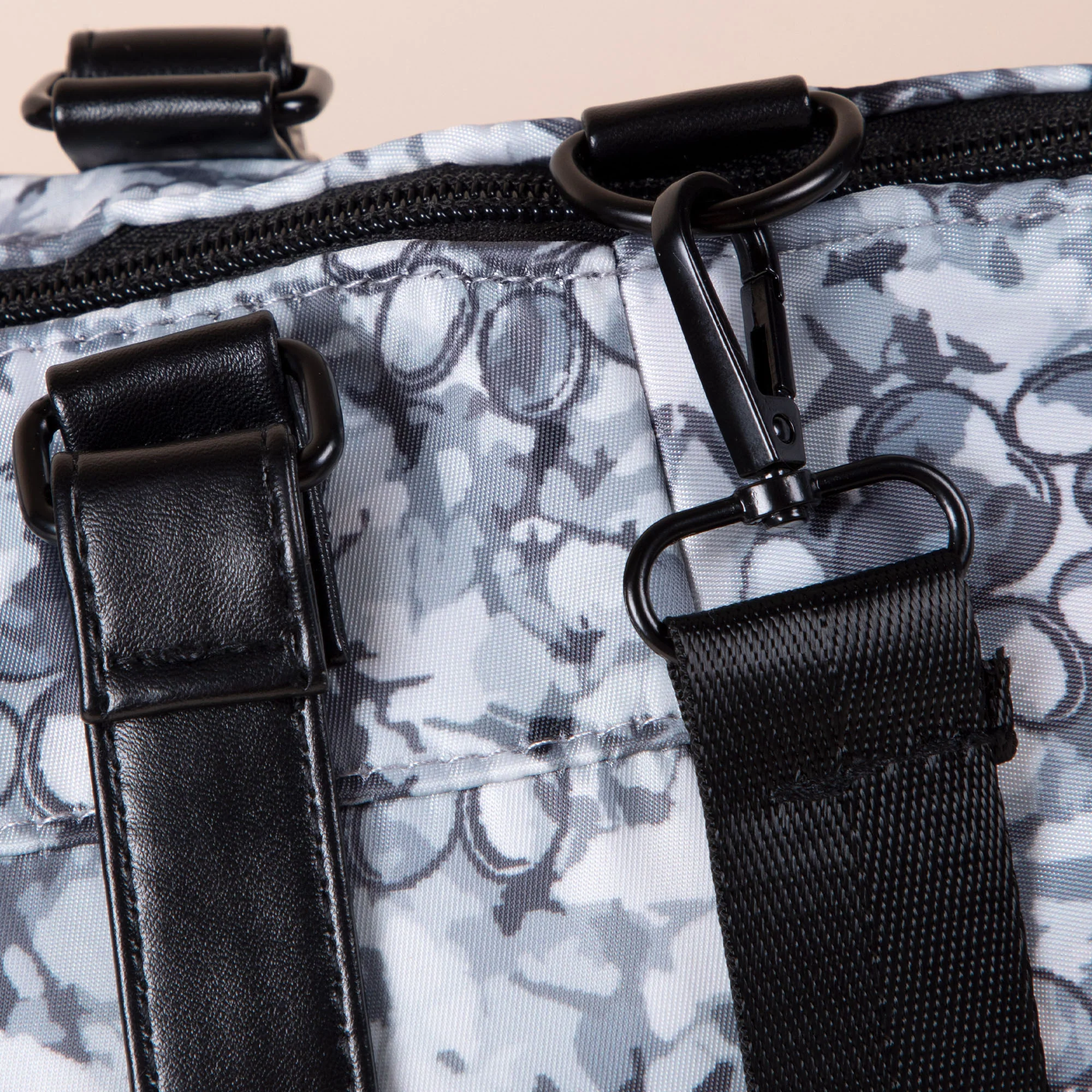 Paw Print Shoulder Tote - Image 8