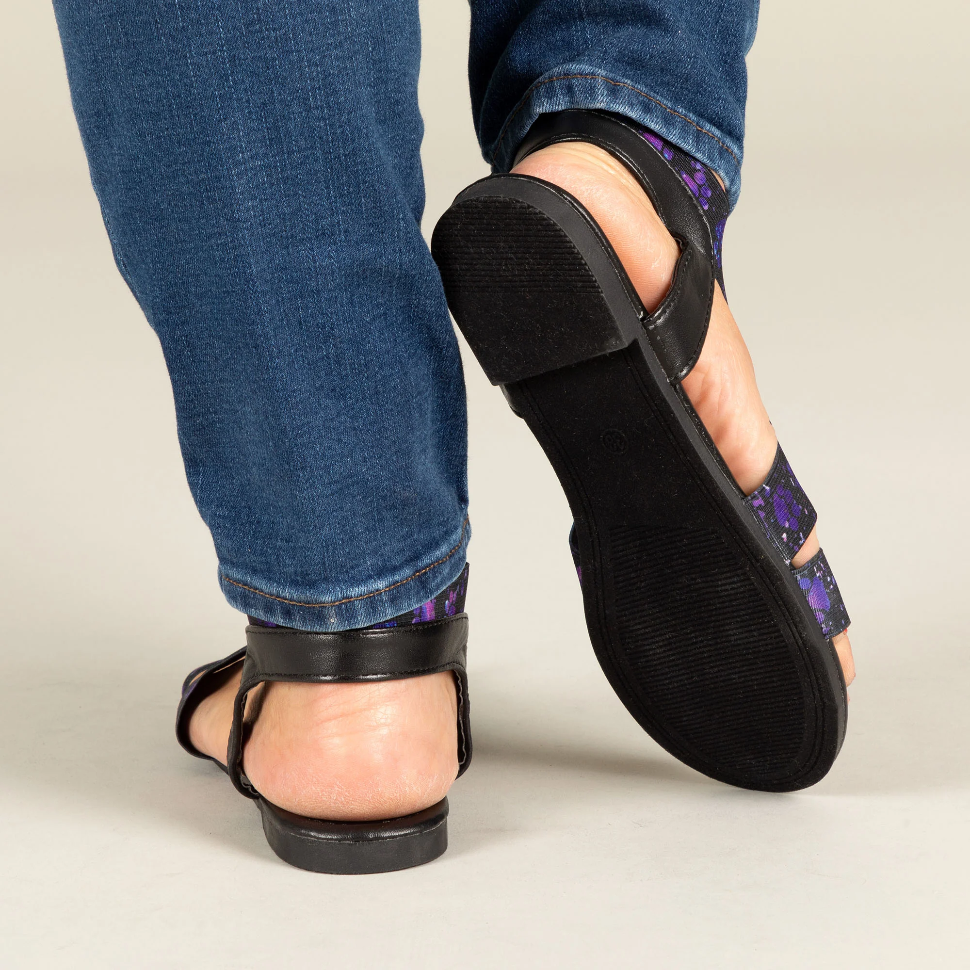 Pawsitively Stretchy Sandals - Image 7