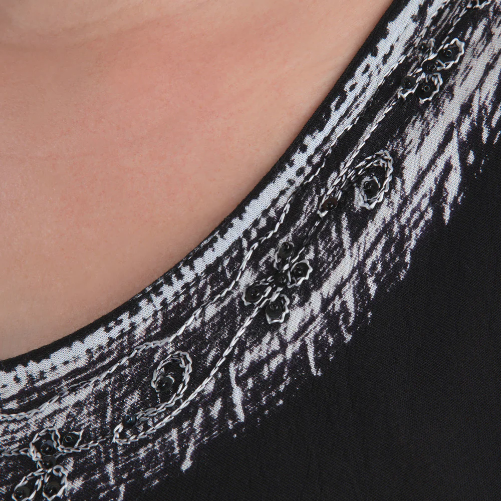 Black & White Print Sleeveless Midi Dress - Image 9