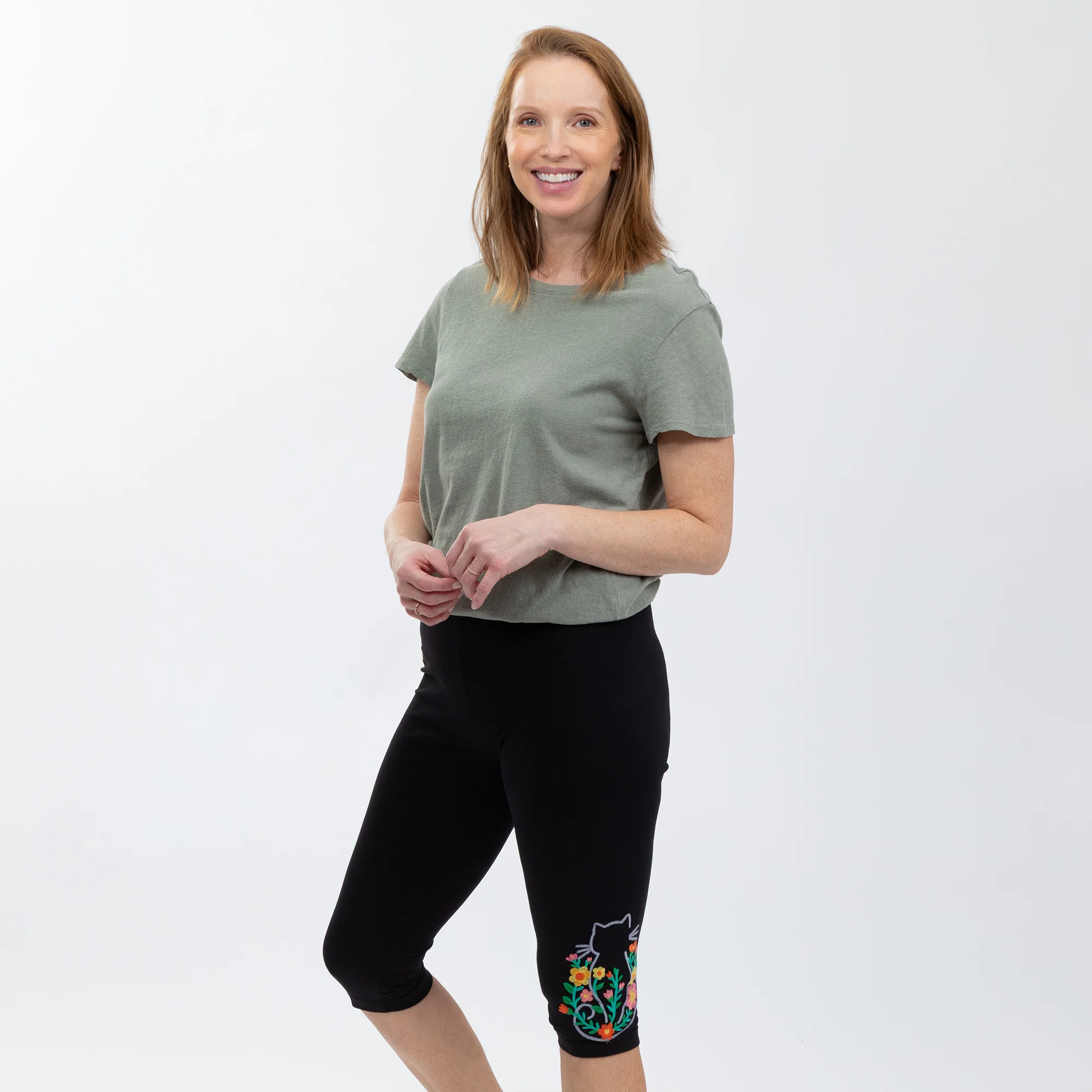Embroidered Stretch Capris - Image 12