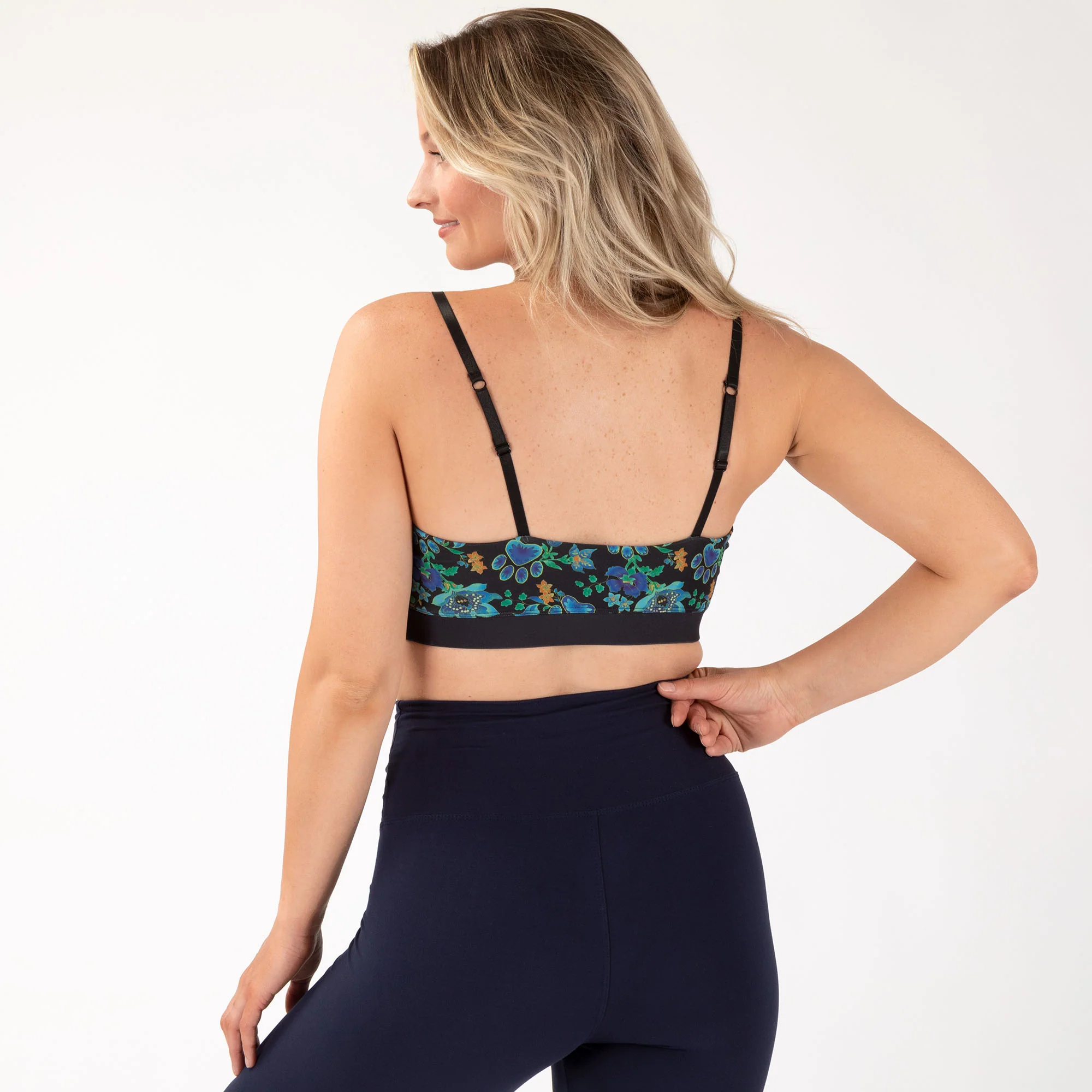 Adjustable Straps Sports Bra - Image 2