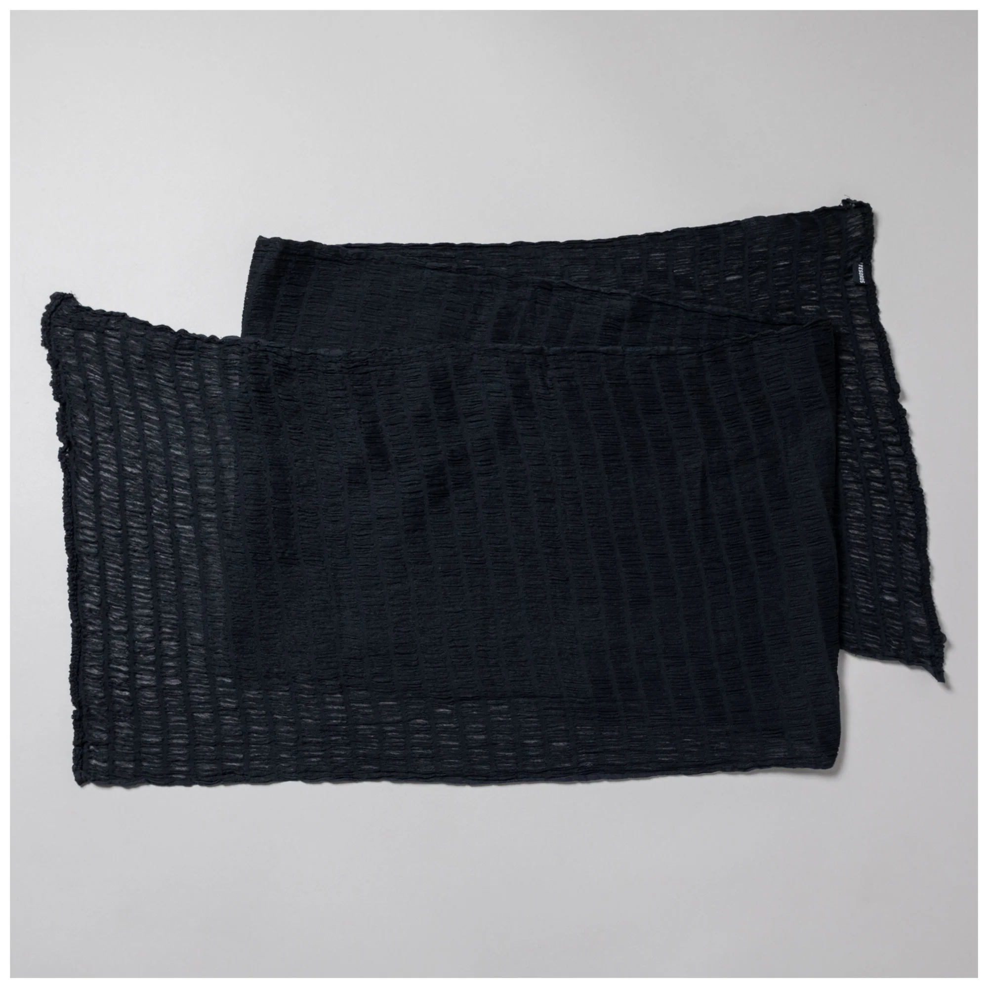 Sweet Fringe Hand Loomed Scarf - Image 2