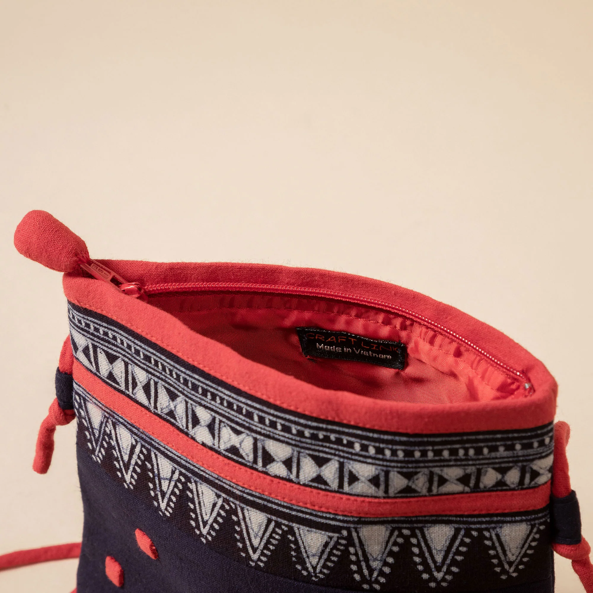 Hmong Batik Crossbody Bag - Image 4