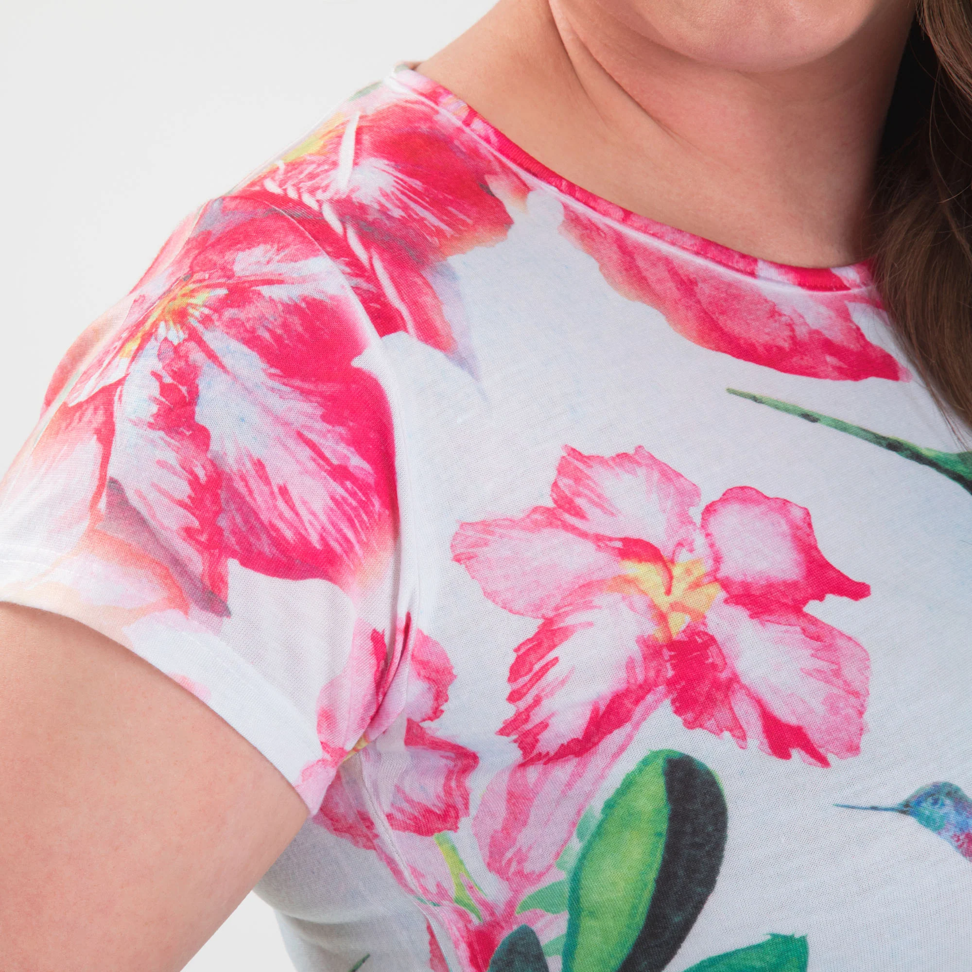 Blissful Hummingbird Short Sleeve Tee - Image 3