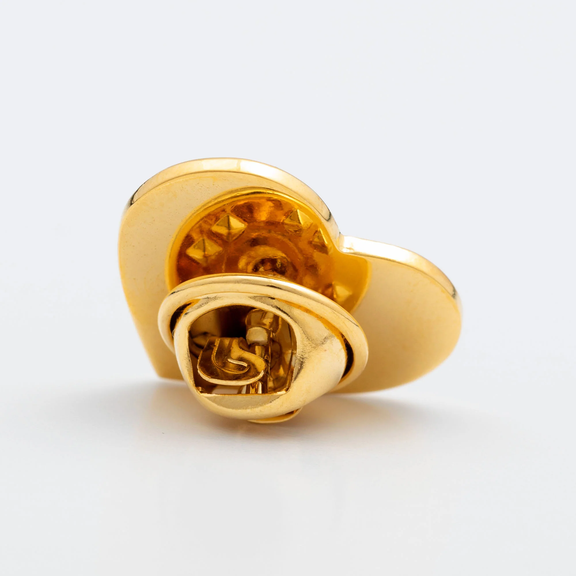 We Stand United With Ukraine Gold Plated Pin - Image 5