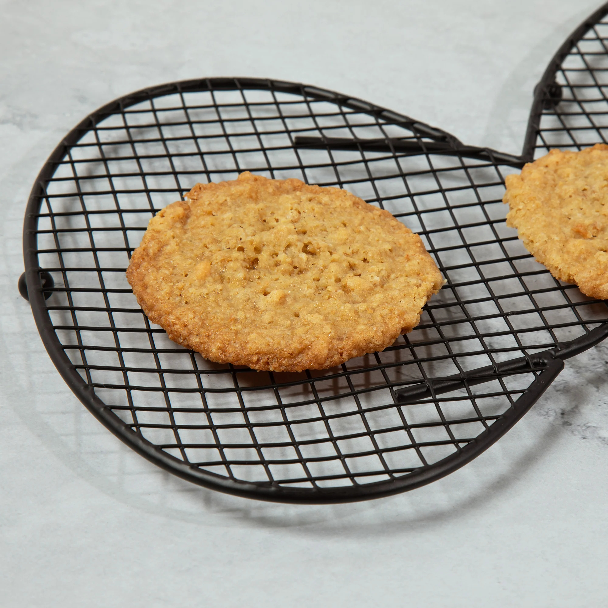Pet Shaped Cooling Rack - Image 5