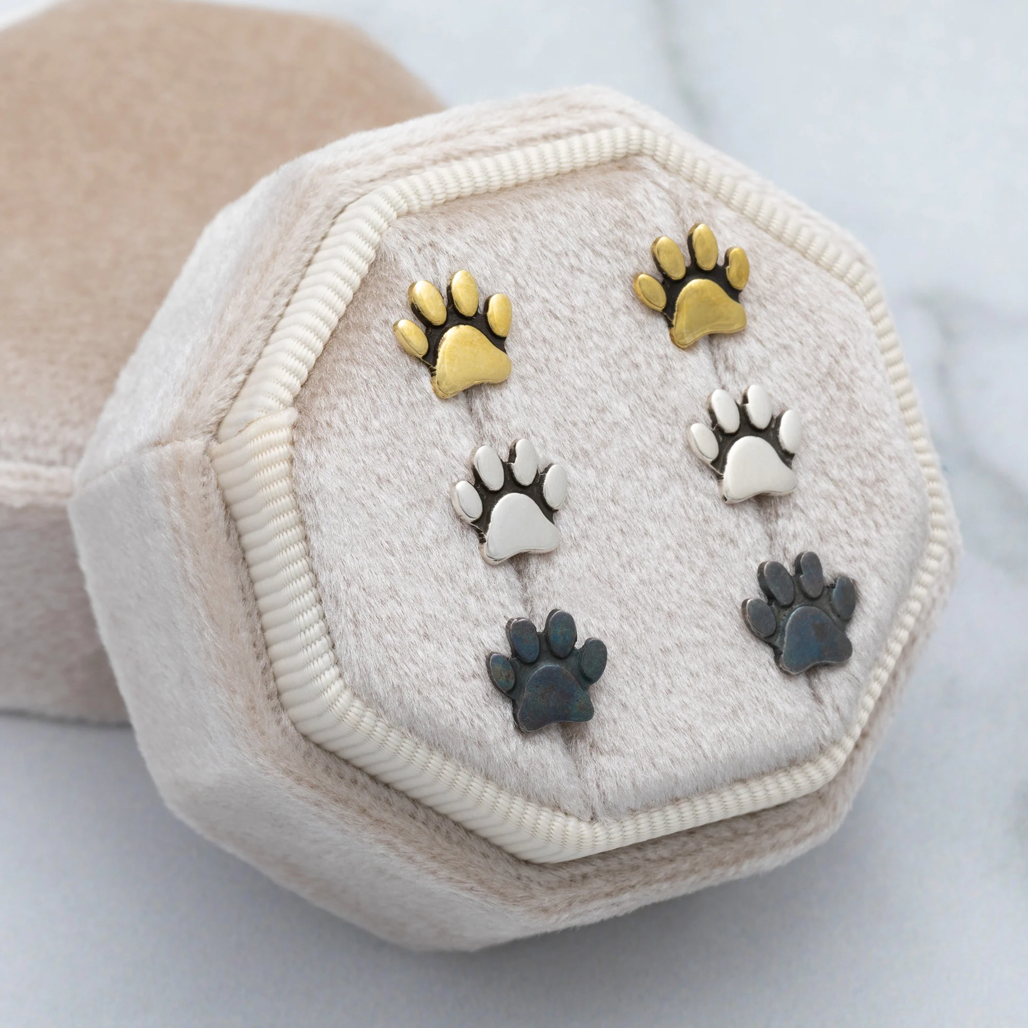 All Over Paws Post Earrings - Set of 3 - Image 6