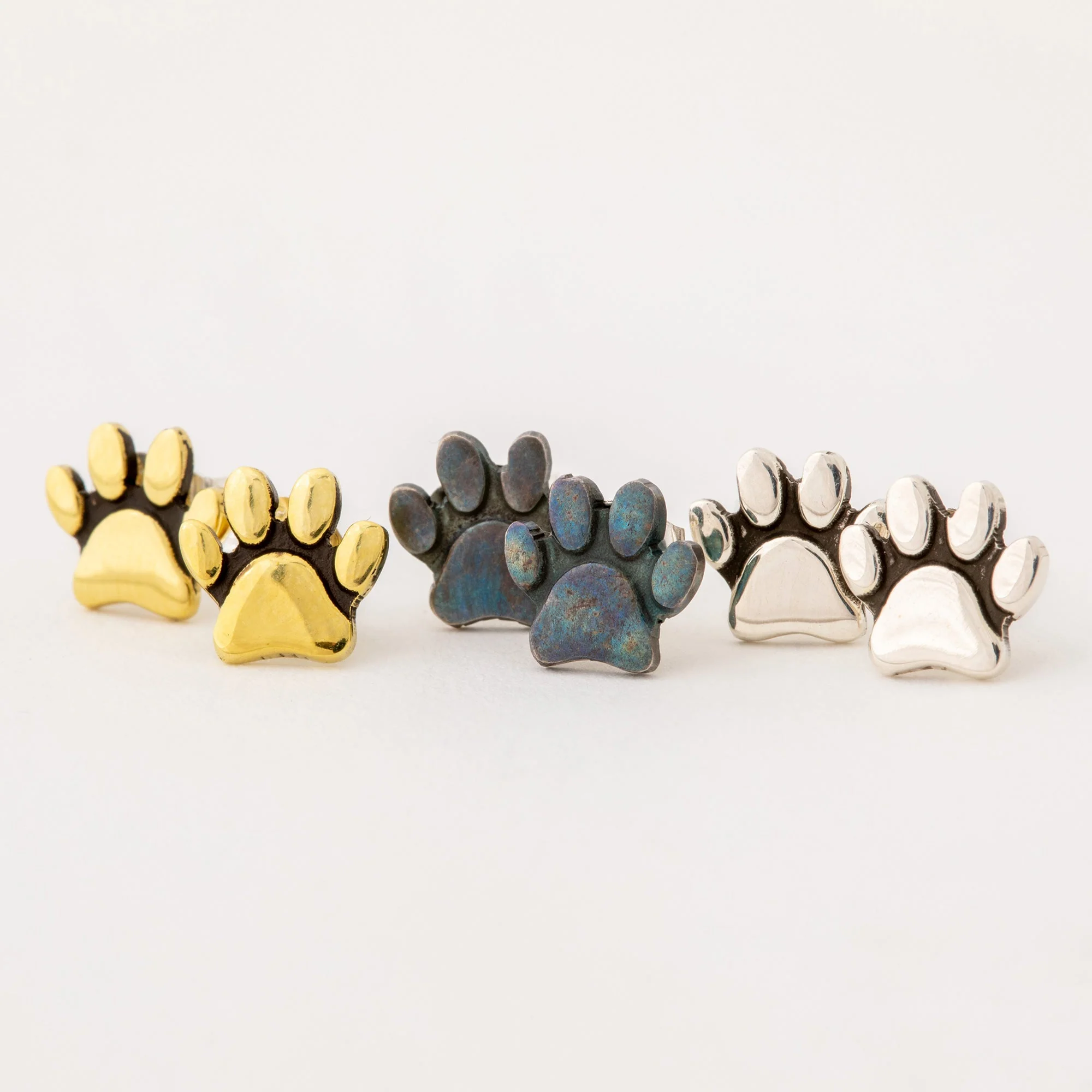 All Over Paws Post Earrings - Set of 3 - Image 7