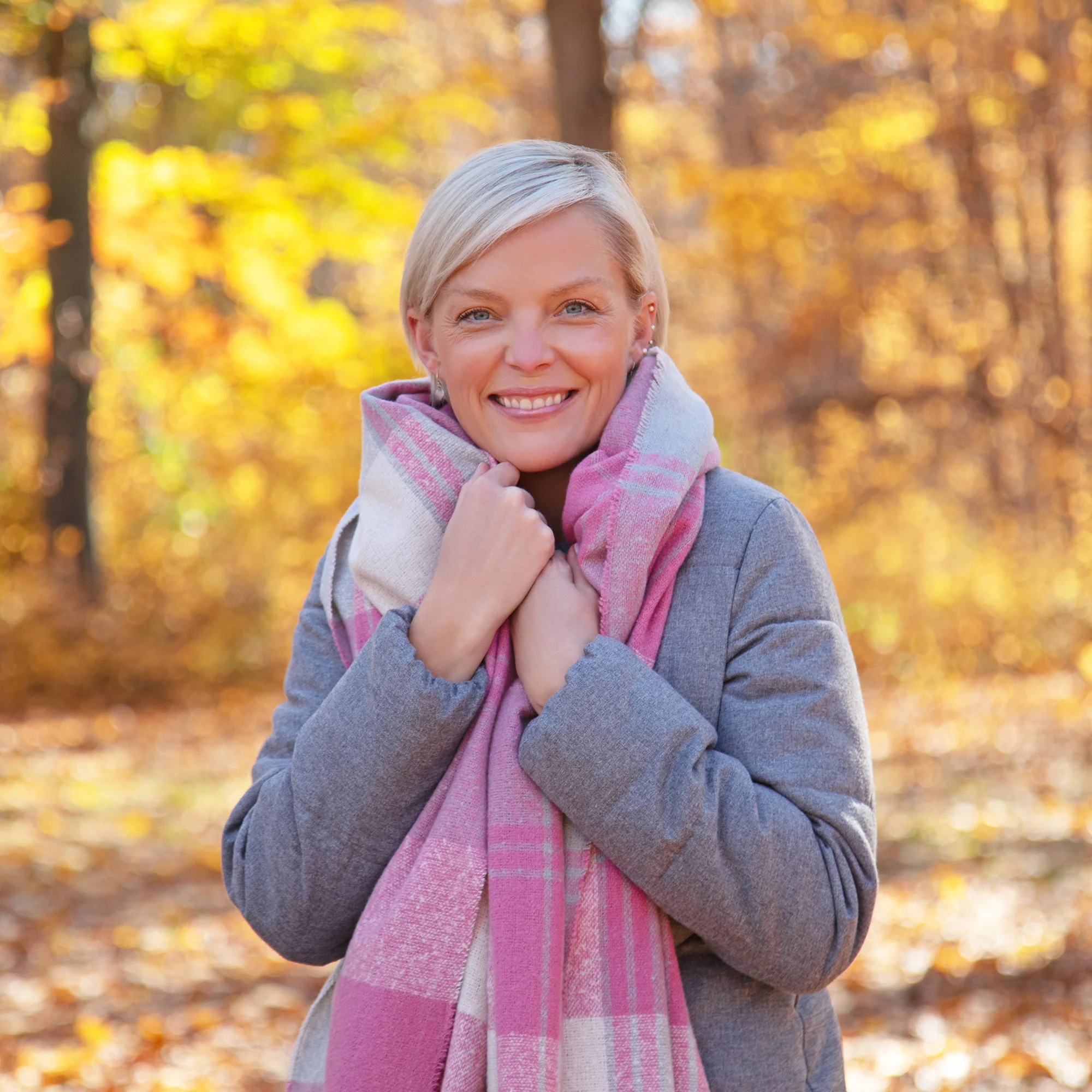 Fluffy Plaid Tassel Trim Scarf - Image 5