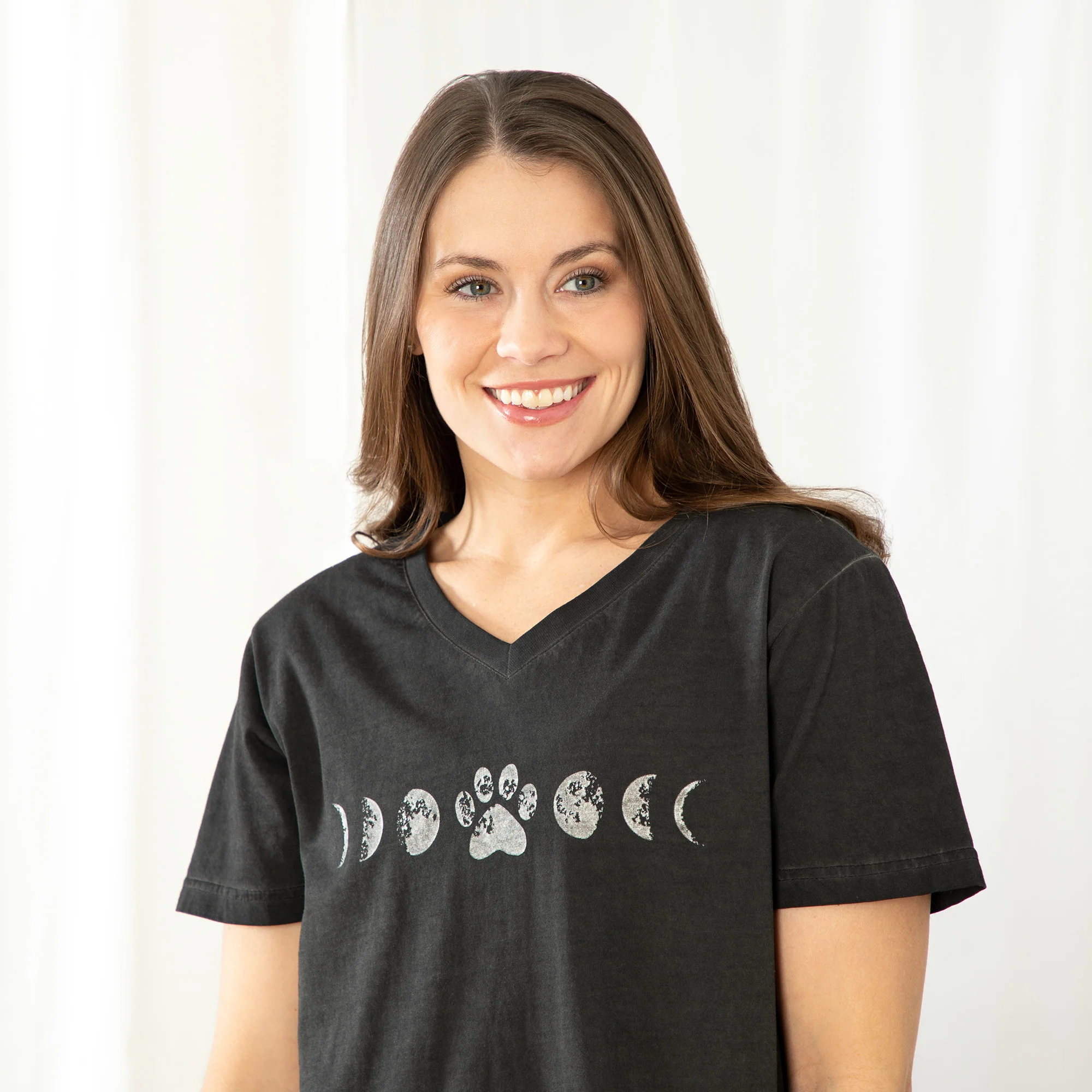 Paw Print Moon Acid Wash V-Neck Tee - Image 5