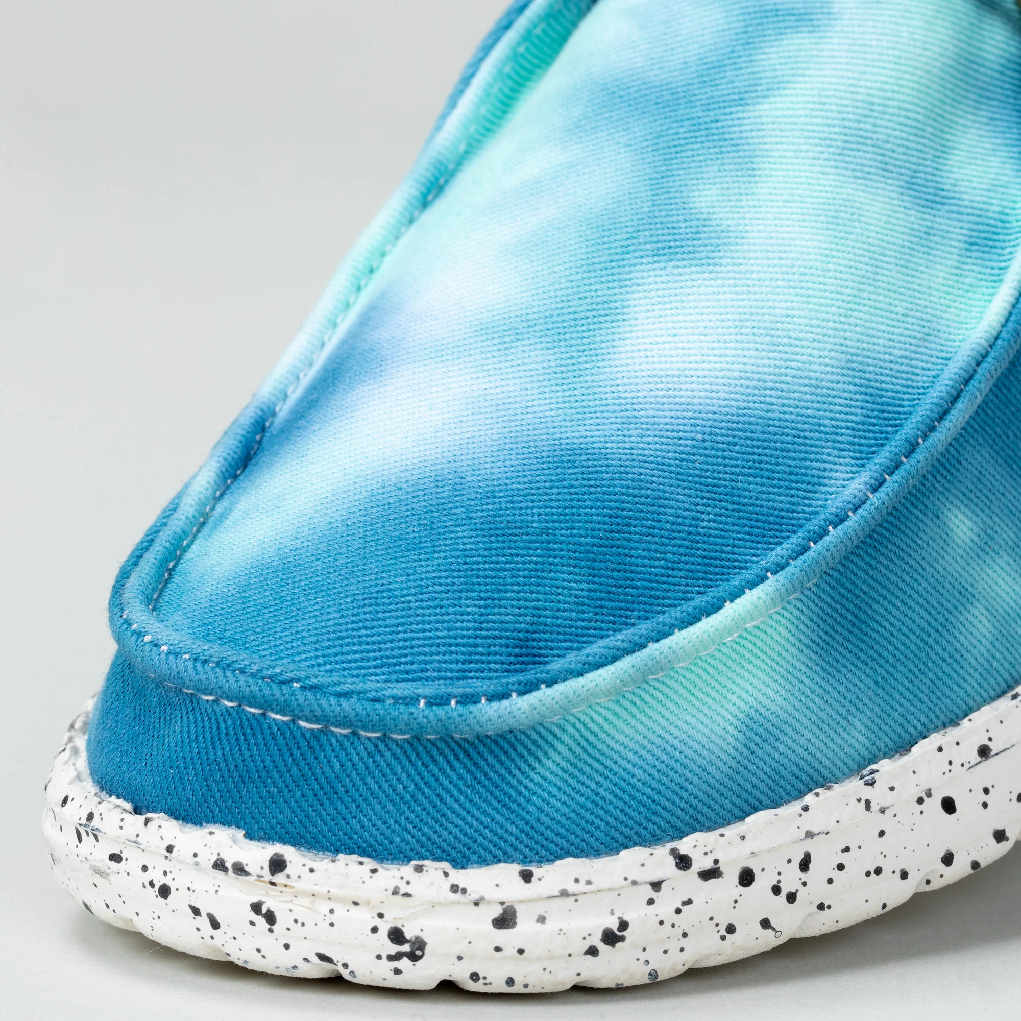 Low Top Slip On Boat Loafers - Image 6