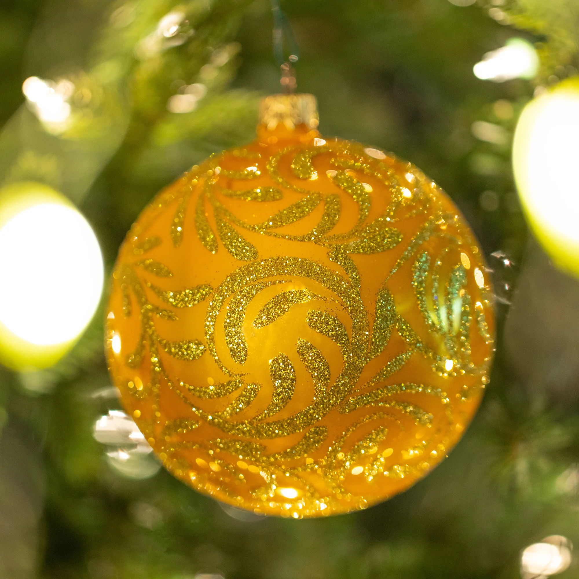 Ukrainian Handmade Christmas Glass Ornament - Image 9
