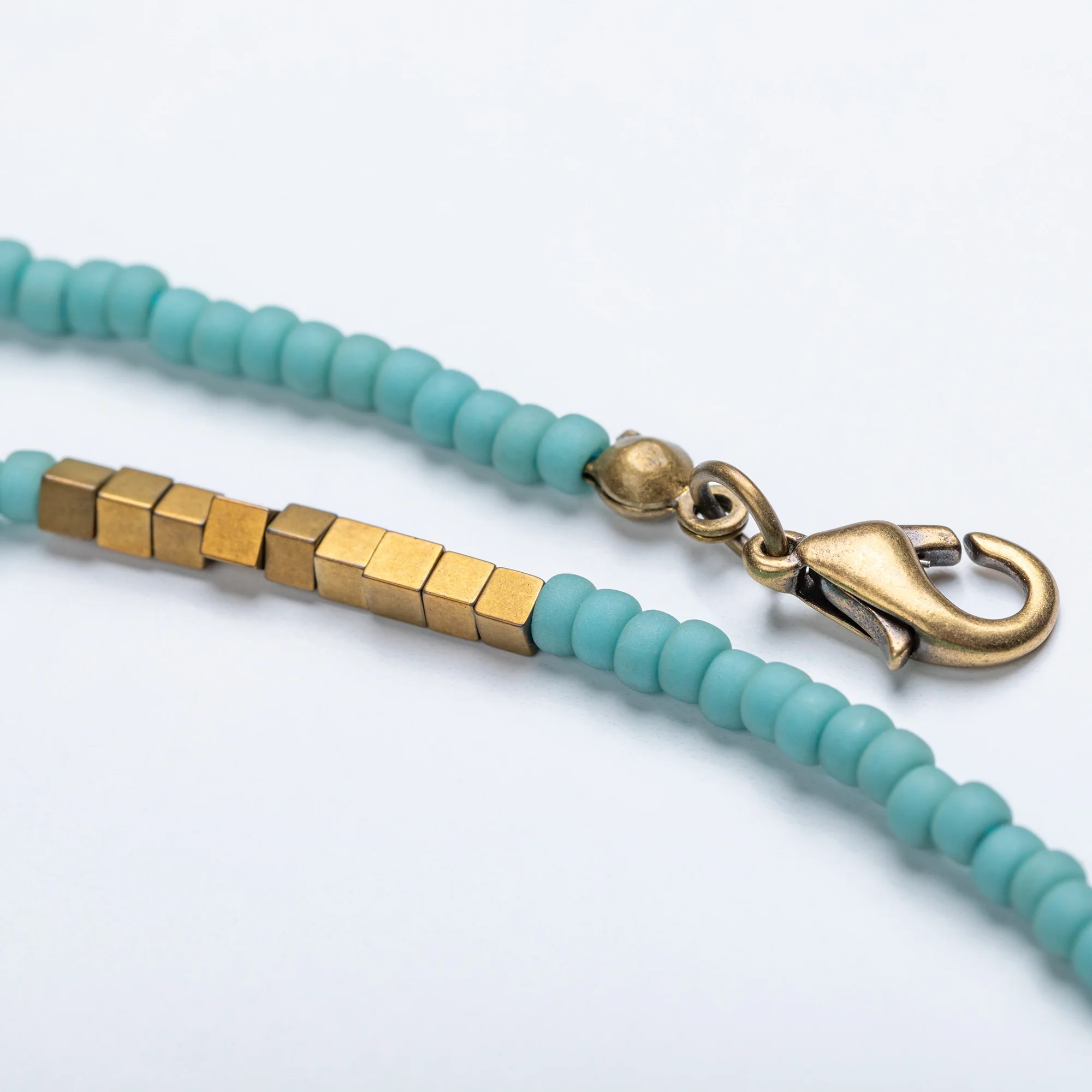 Iraqi Delicate Rope Necklace - Image 2