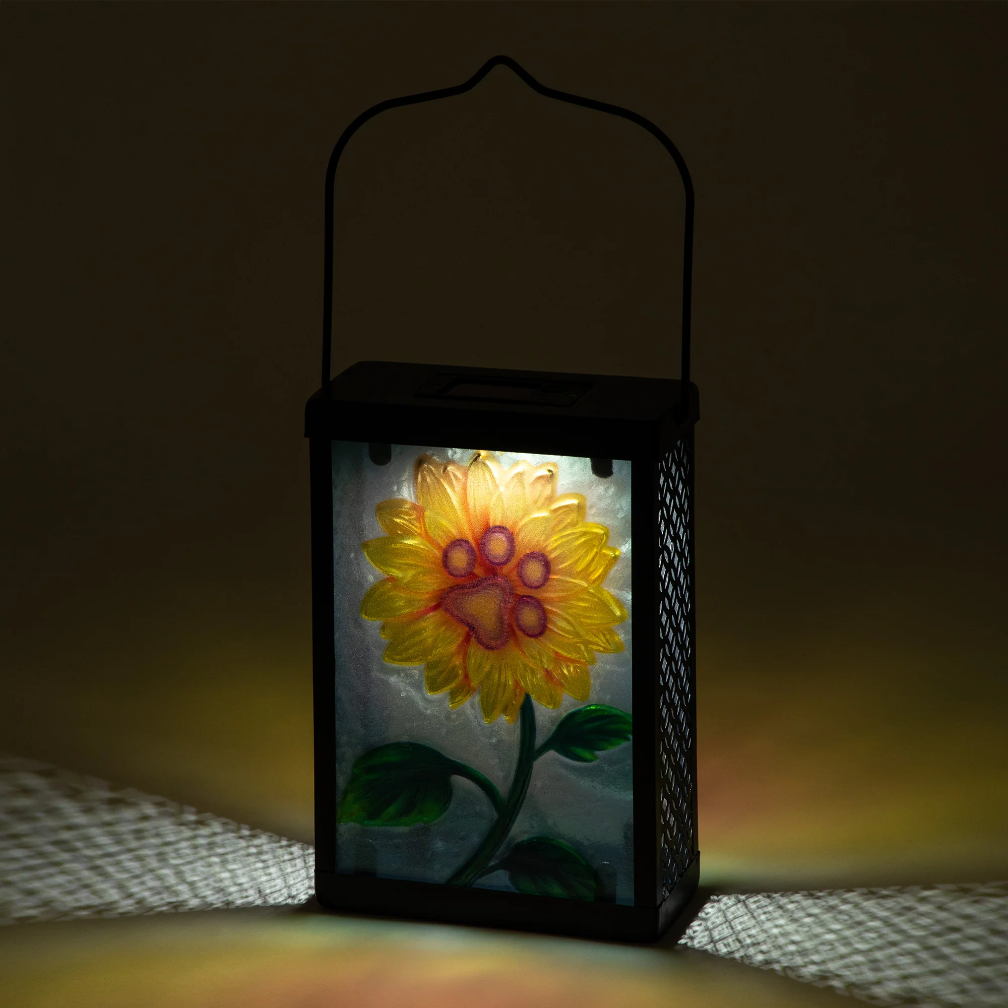 Paw Print Sunflower Solar Garden Lamp - Image 2