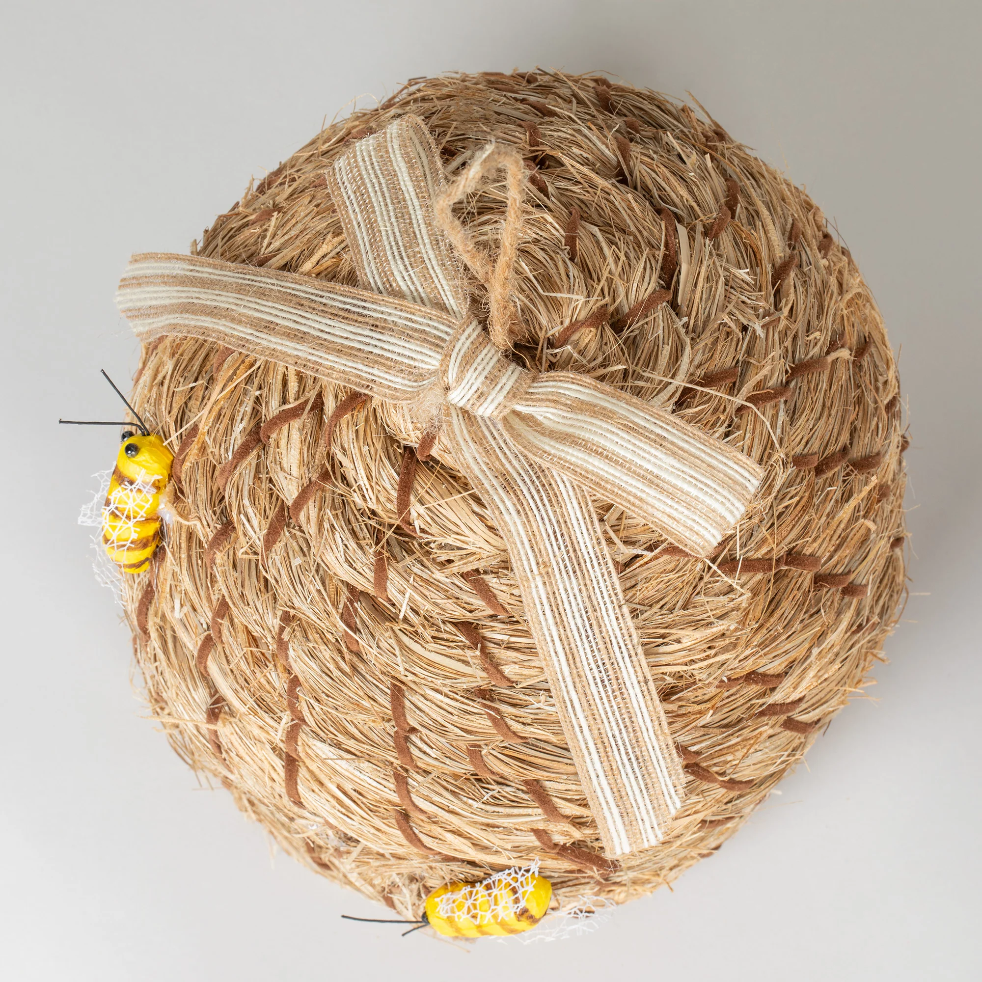 Beehive Birdhouse - Image 10