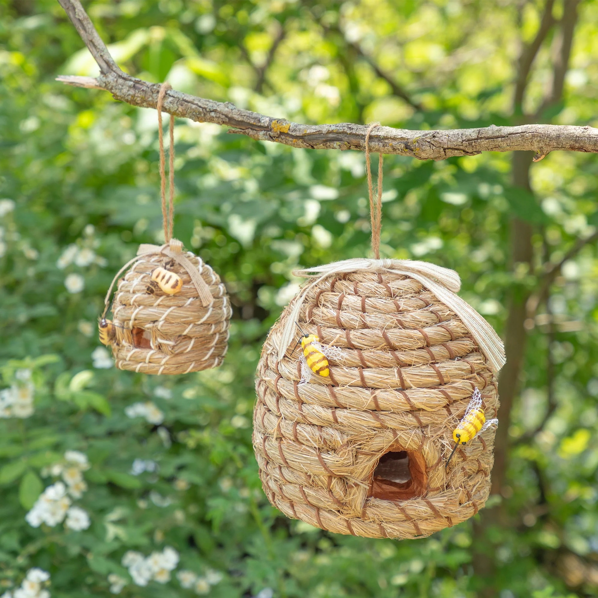 Beehive Birdhouse - Image 11
