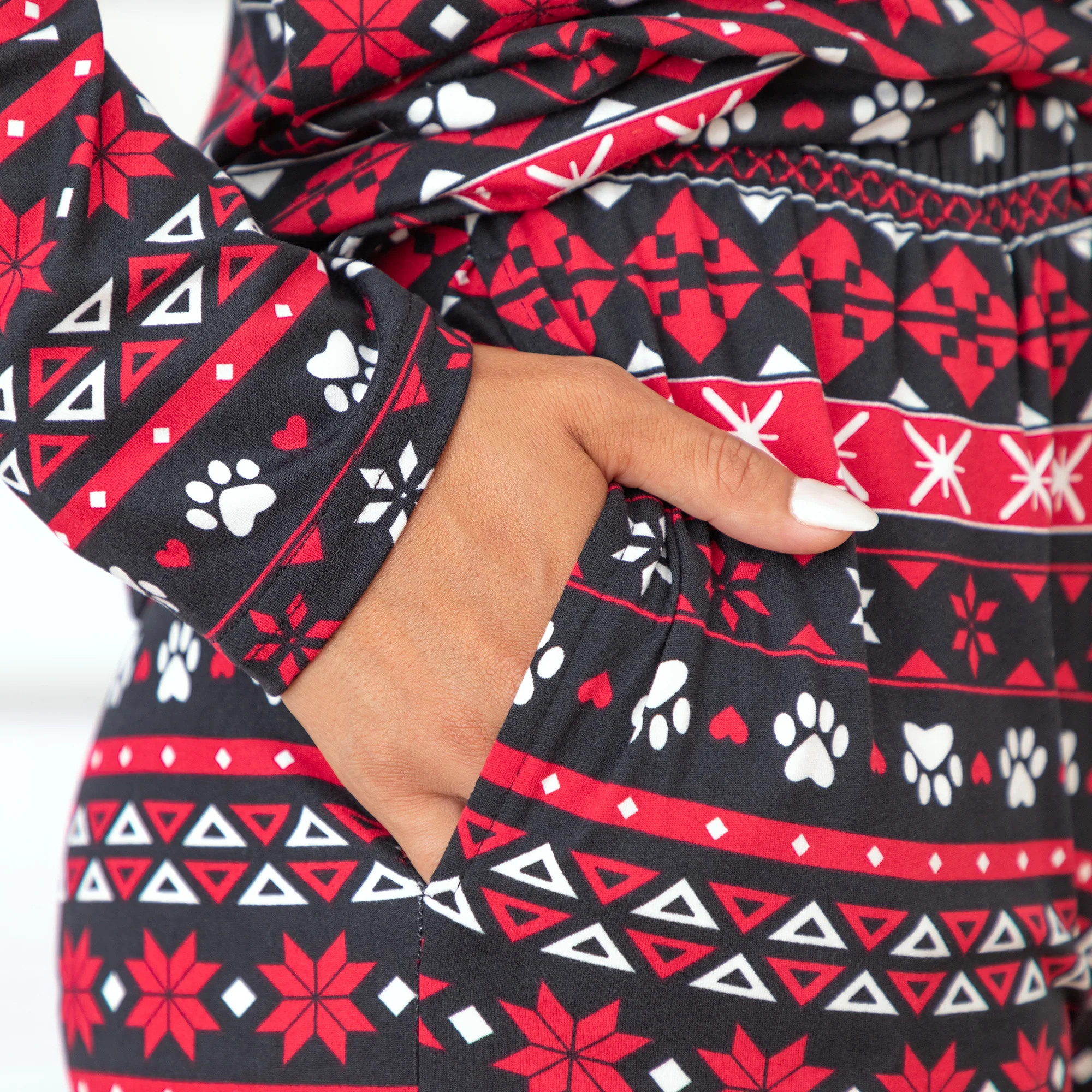 Traditional Nordic Paws Soft Touch Henley Pajama Set - Image 4