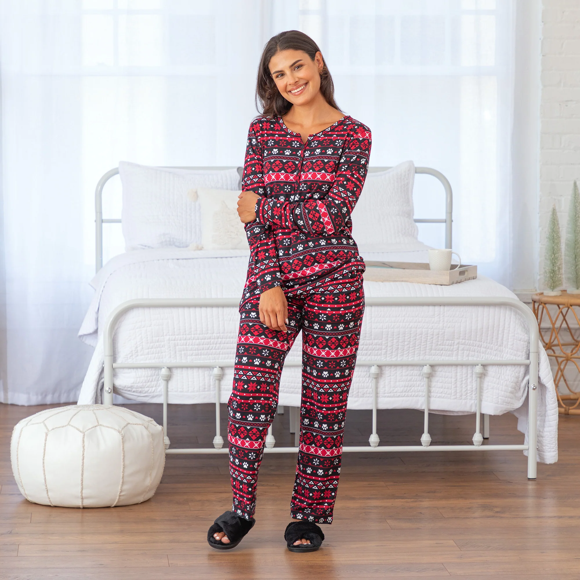 Traditional Nordic Paws Soft Touch Henley Pajama Set - Image 9