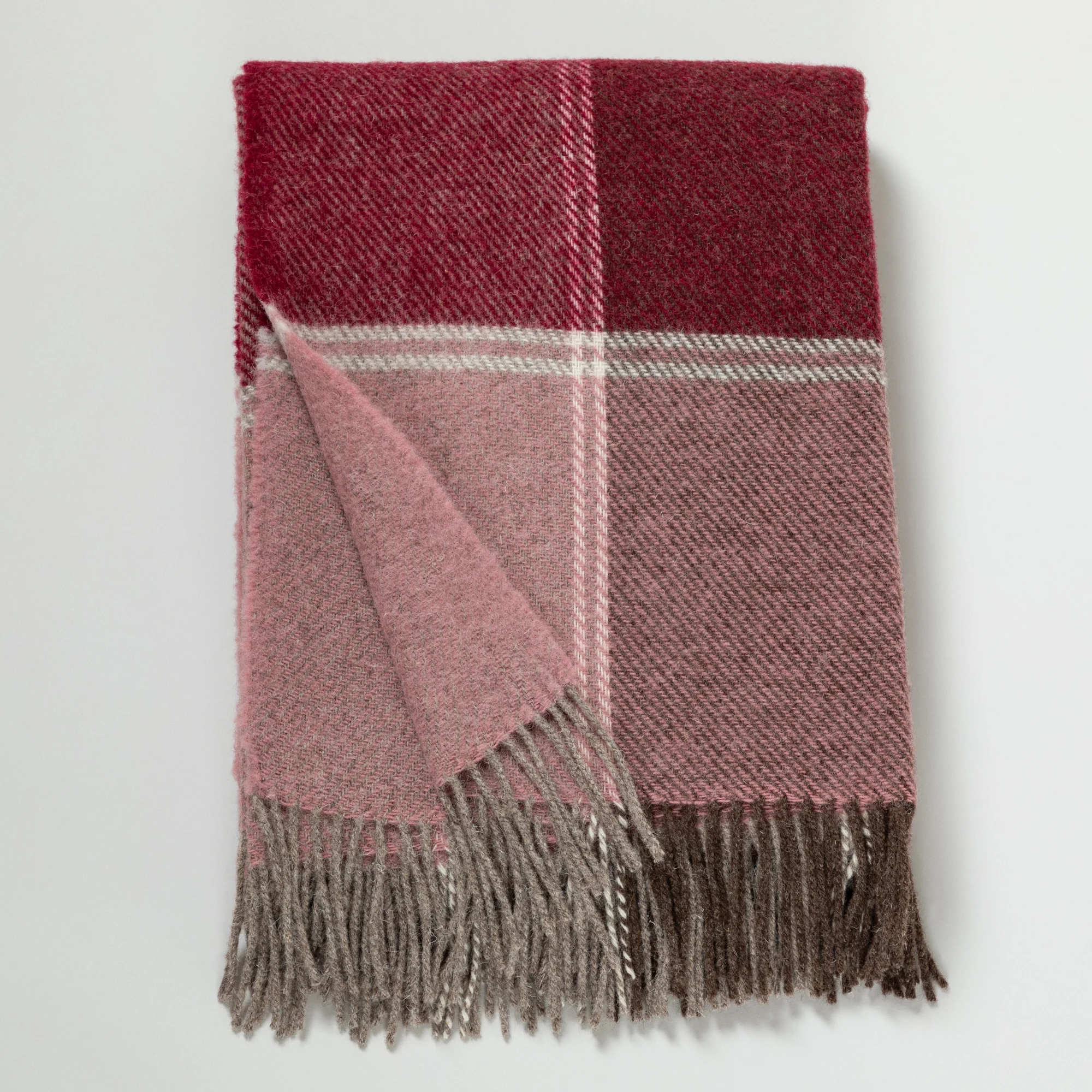 Ukrainian 100% Wool Fringed Throw Blanket - Image 4