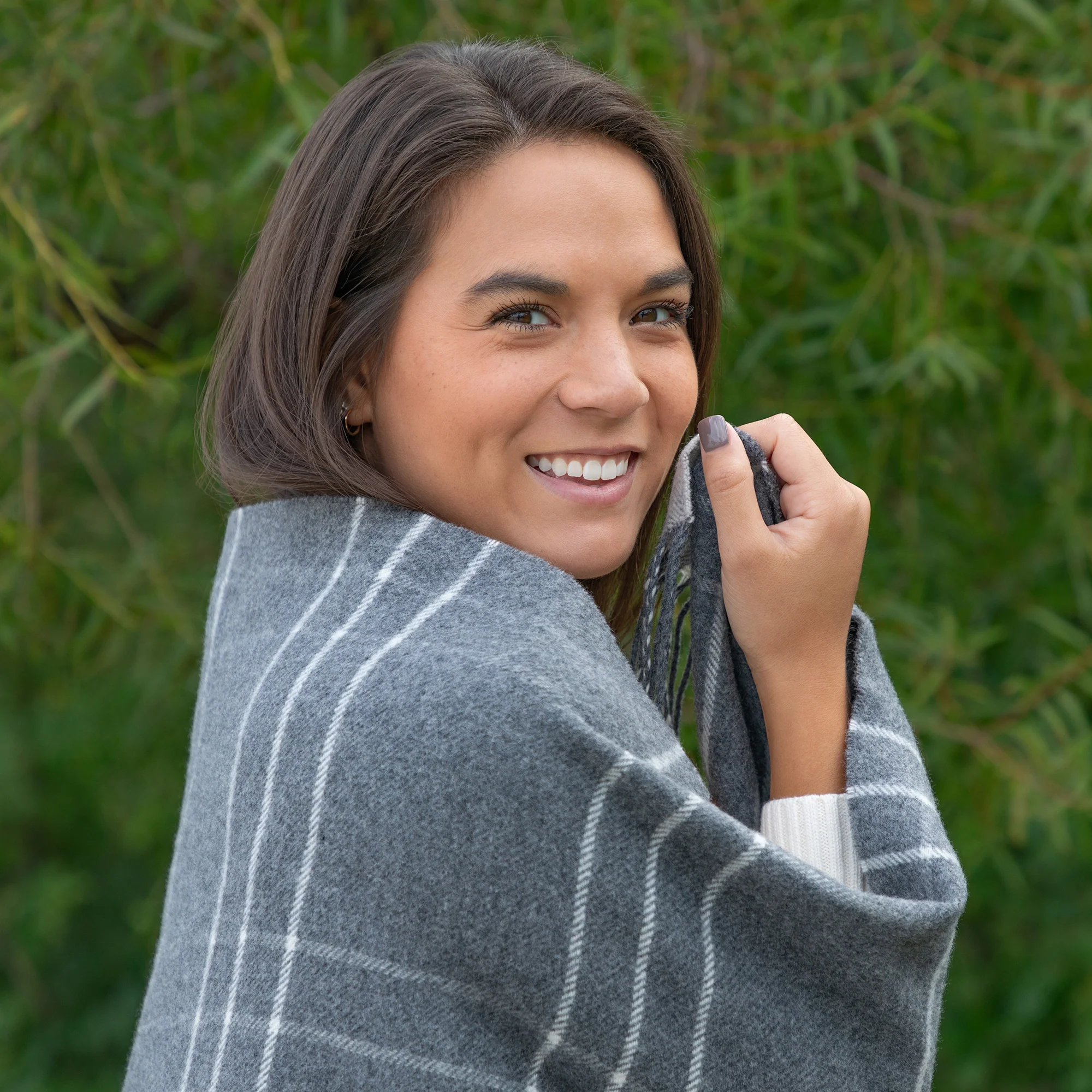 Ukrainian Merino Wool & Cashmere Plaid Shawl - Image 3
