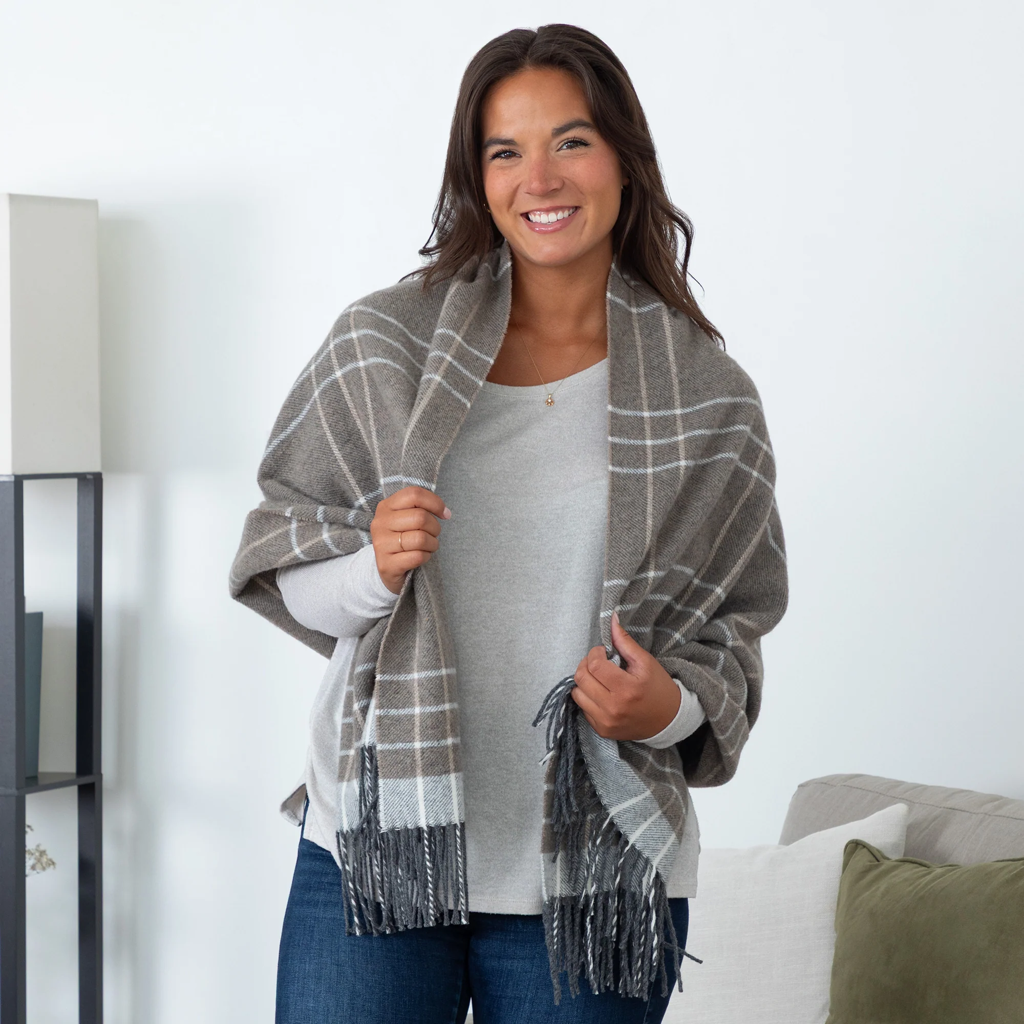 Ukrainian Merino Wool & Cashmere Plaid Shawl - Image 7
