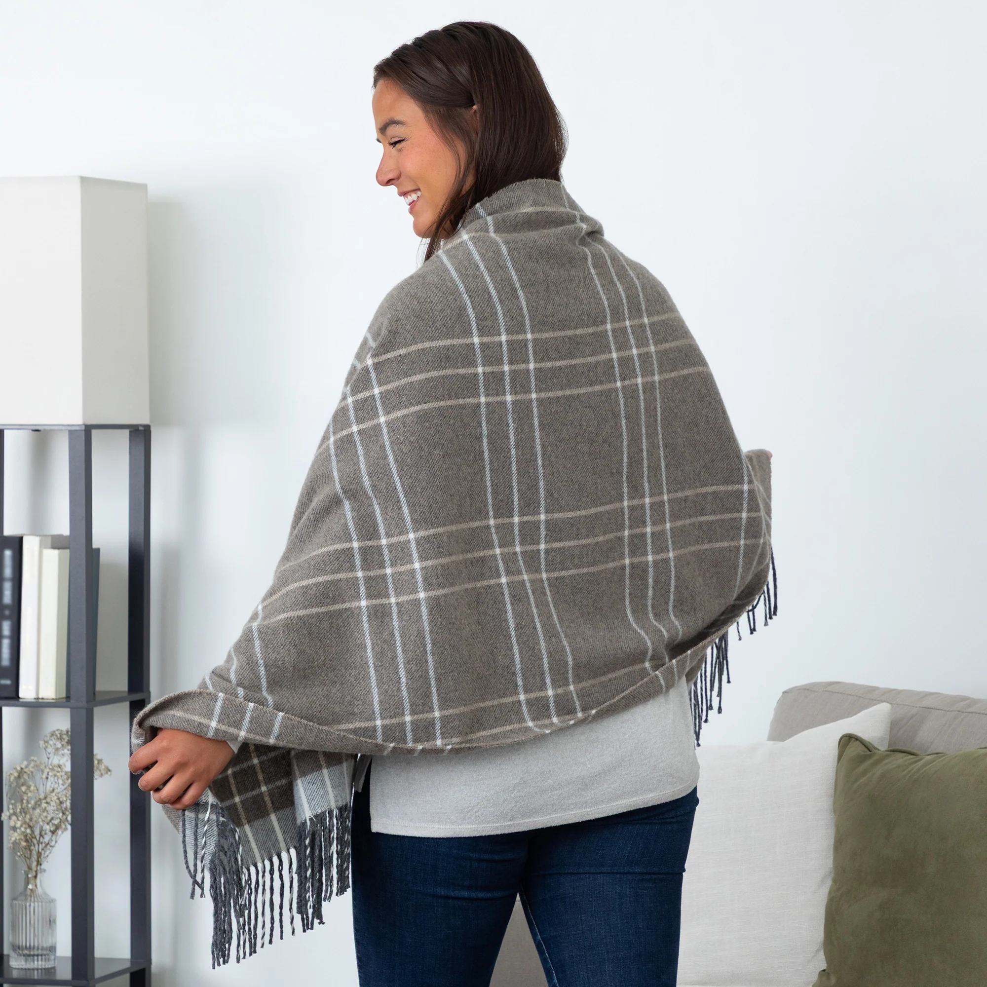 Ukrainian Merino Wool & Cashmere Plaid Shawl - Image 8