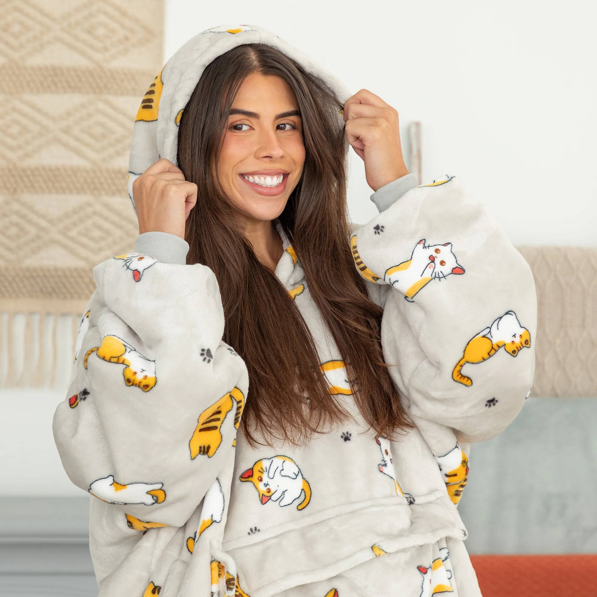 Wearable Pet Pocket Hoodie Blanket - Image 4