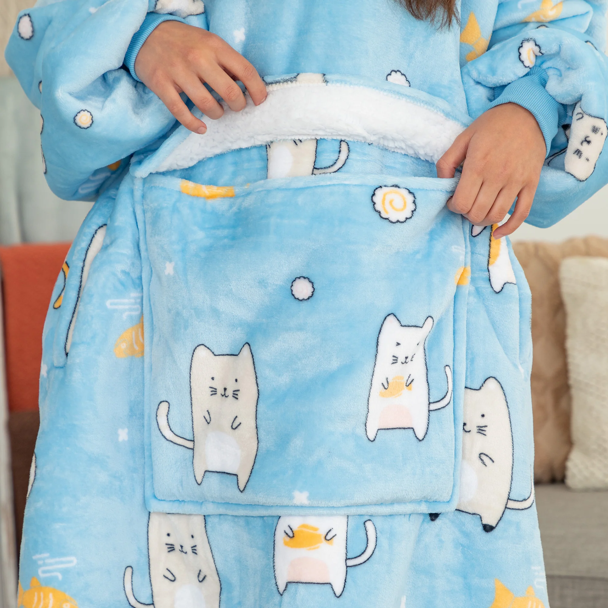 Wearable Pet Pocket Hoodie Blanket - Image 7