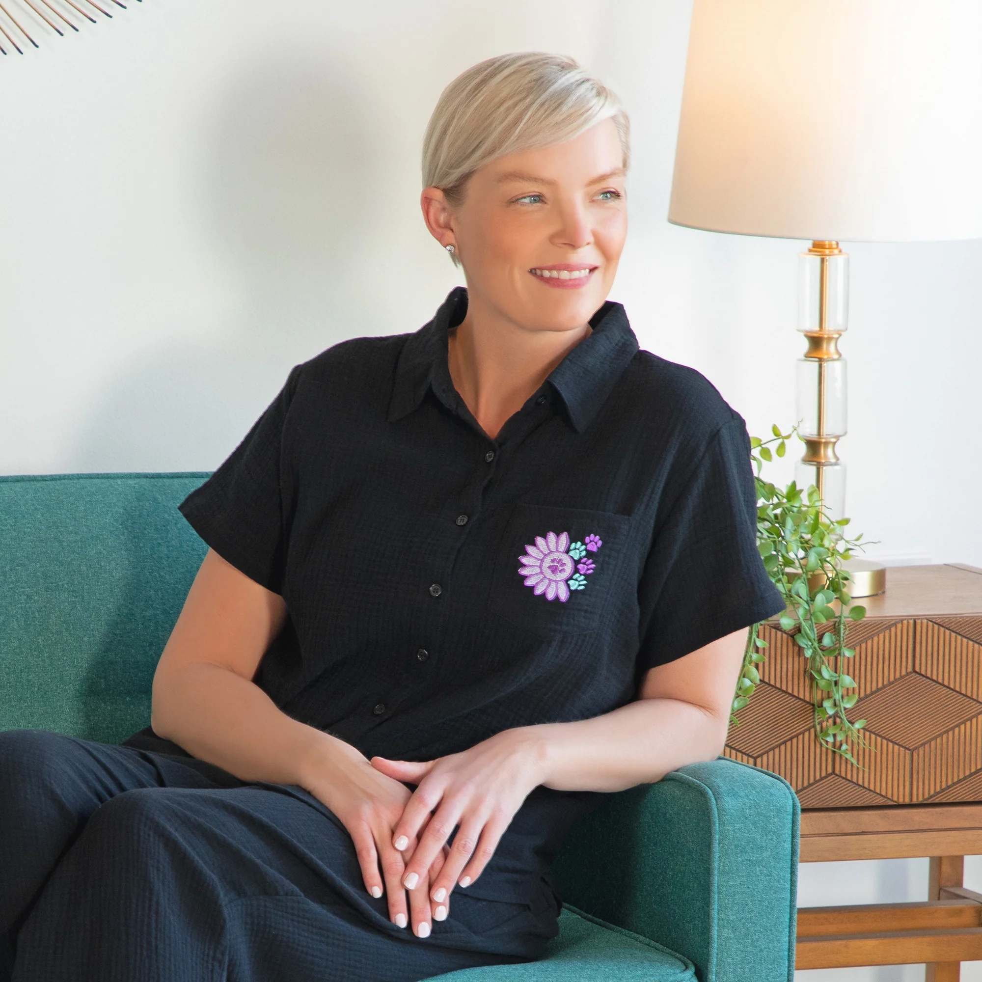 Paw Sunflower Embroidered Cotton Gauze Shirt - Image 4