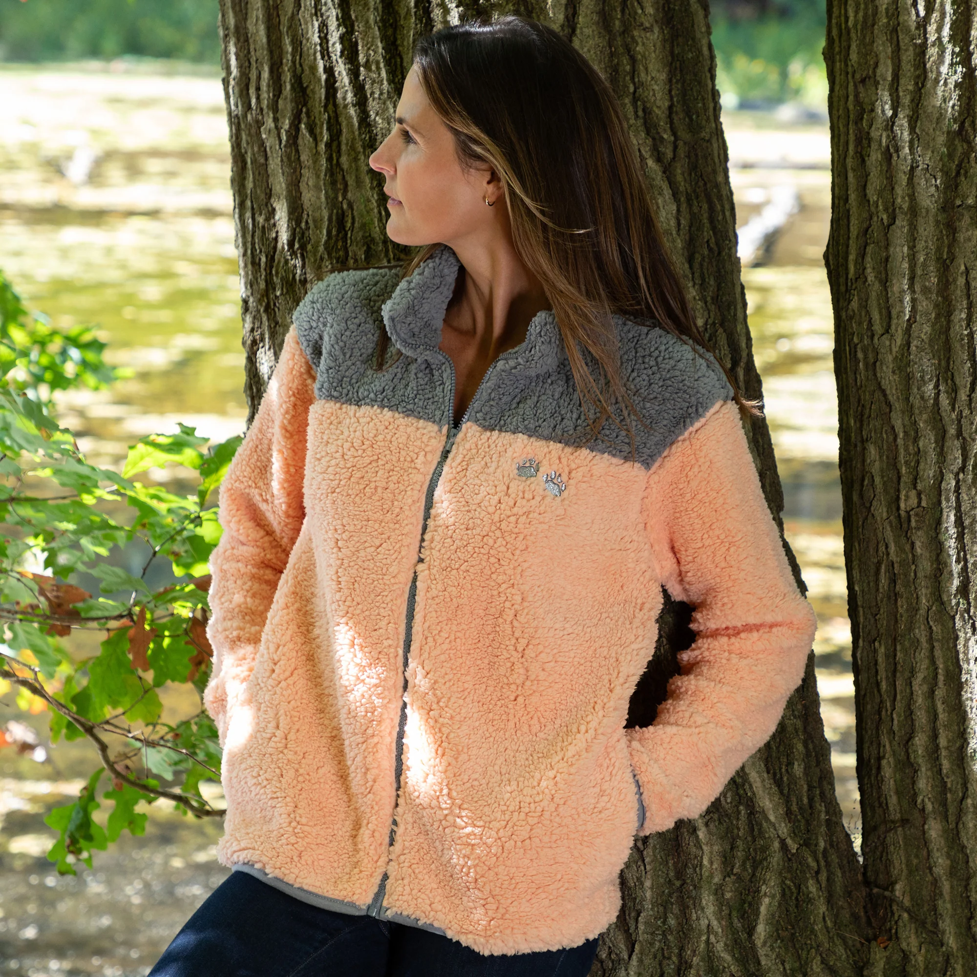 Paw Print Two-Toned Plush Sherpa Fleece Zip Up Jacket - Image 4
